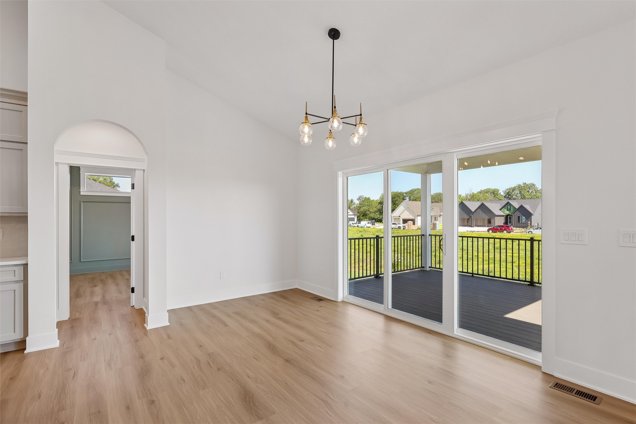 17537 Northview Drive Property Photo 11