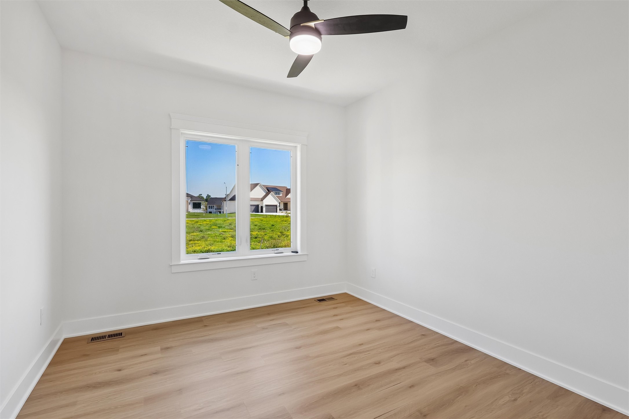 17537 Northview Drive Property Photo 15