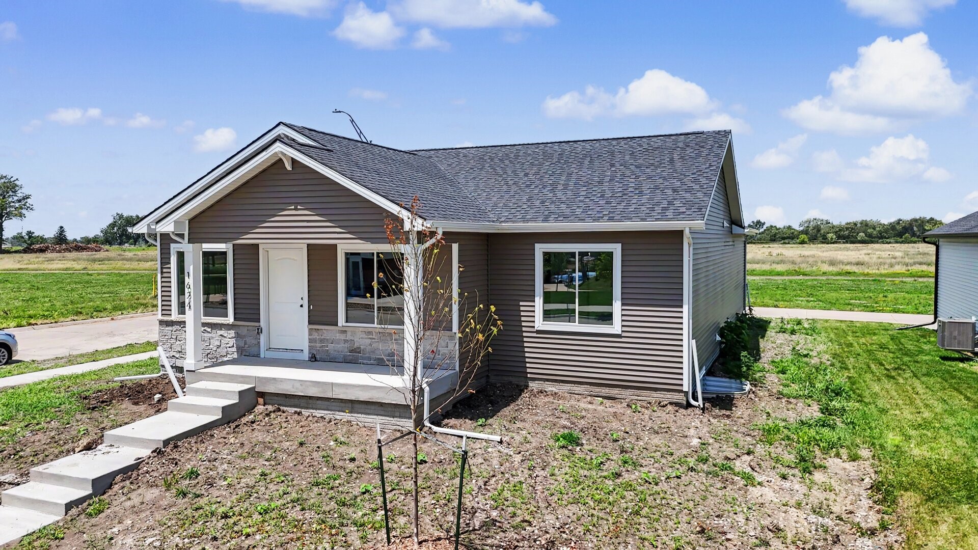 1624 Justice Way Property Photo 1