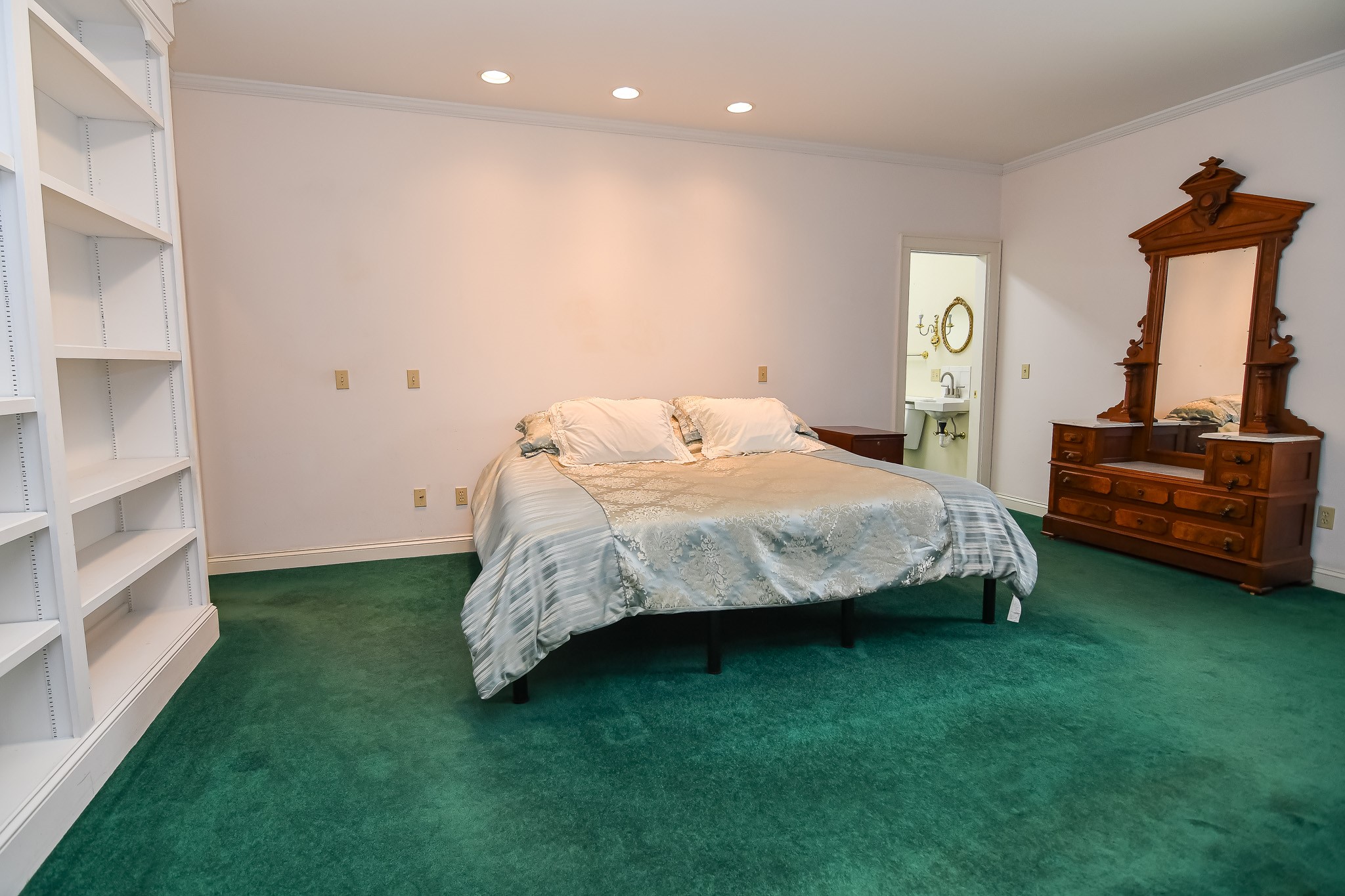 202 Coover Avenue Property Photo 12