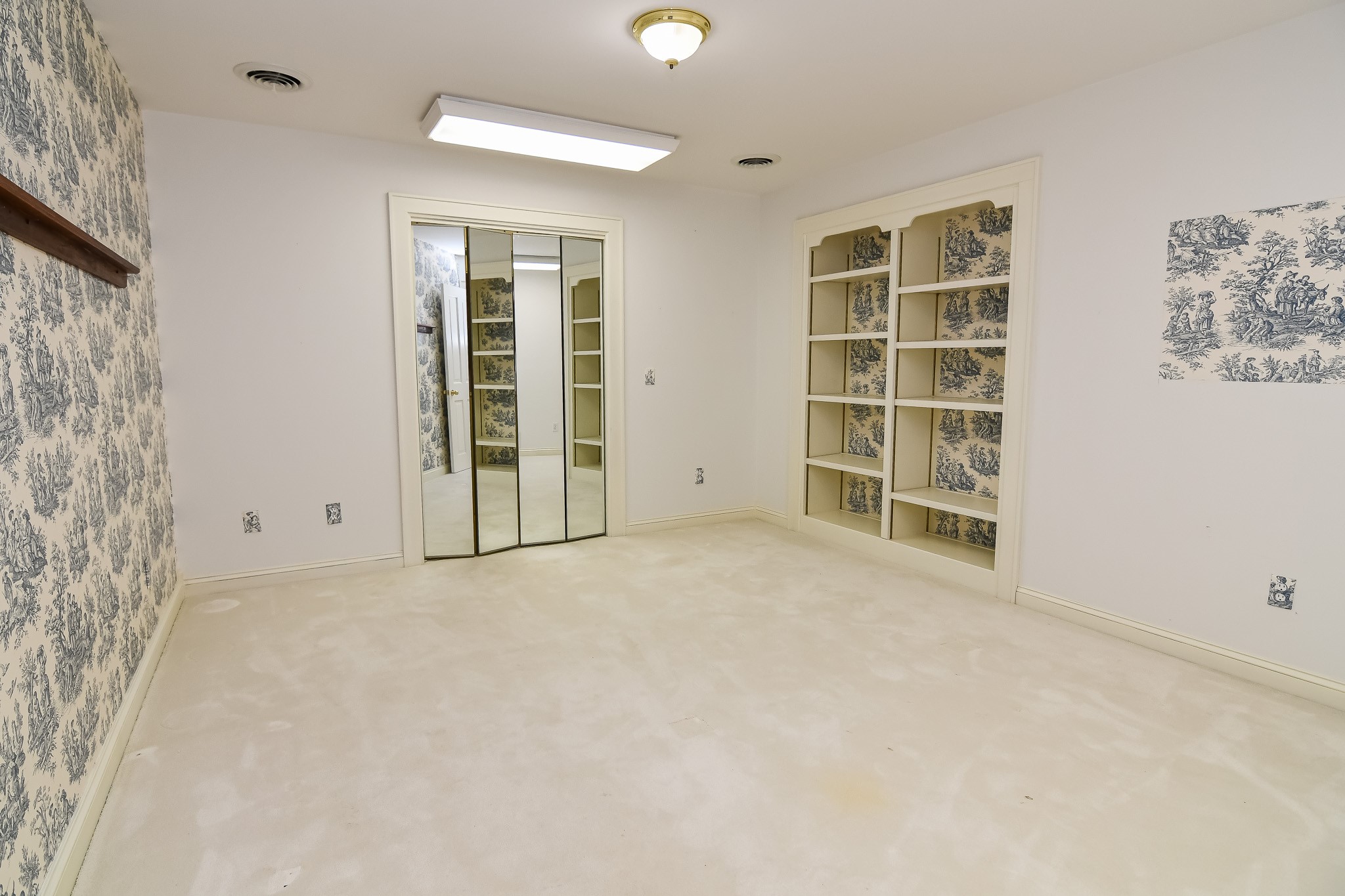 202 Coover Avenue Property Photo 19