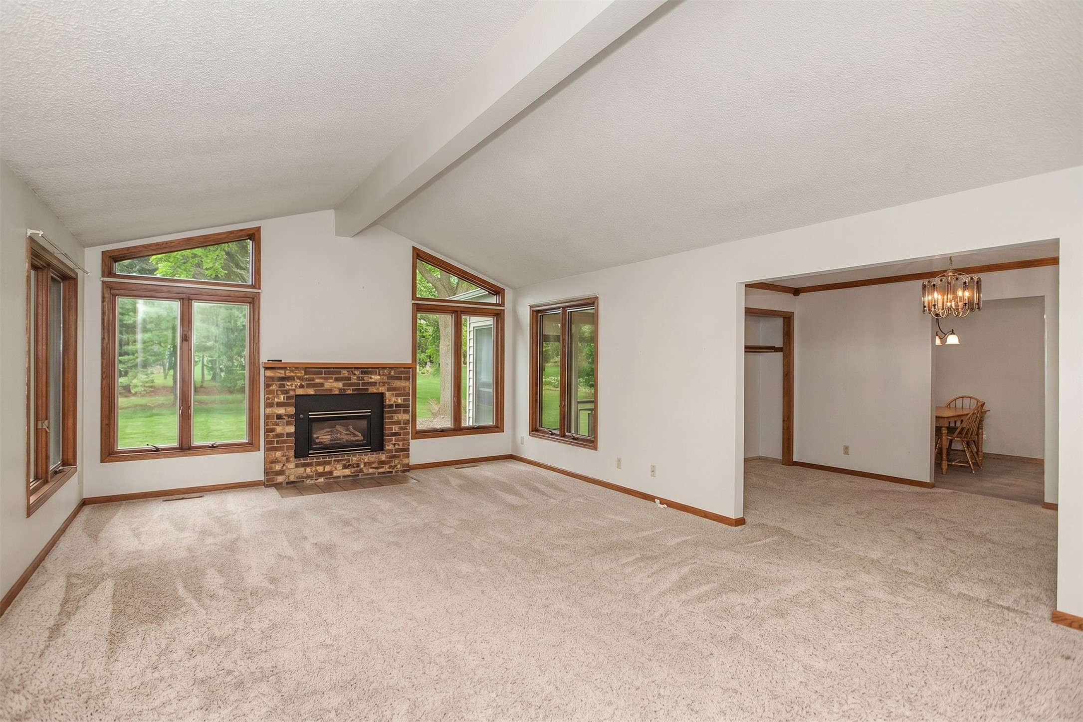 2126 Buchanan Drive Property Photo 5
