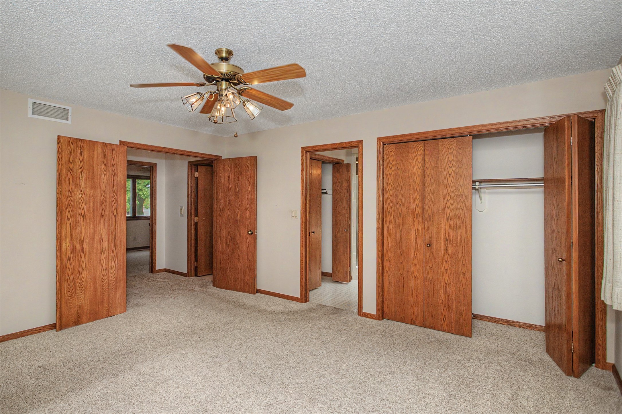 2126 Buchanan Drive Property Photo 18