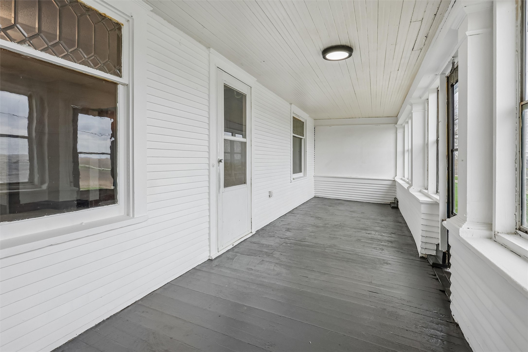 22346 245th Street Property Photo 10