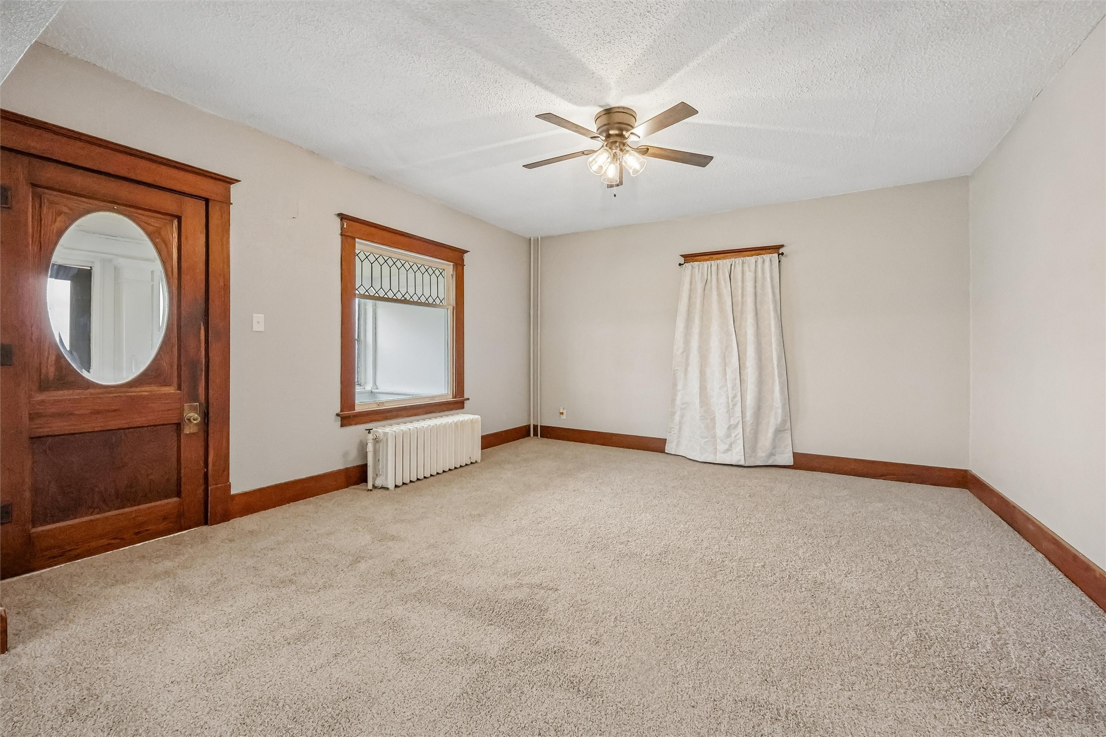 22346 245th Street Property Photo 11