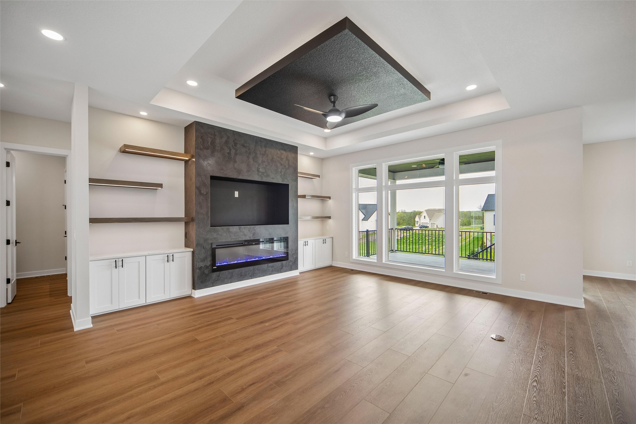 18272 Alderleaf Drive Property Photo 4