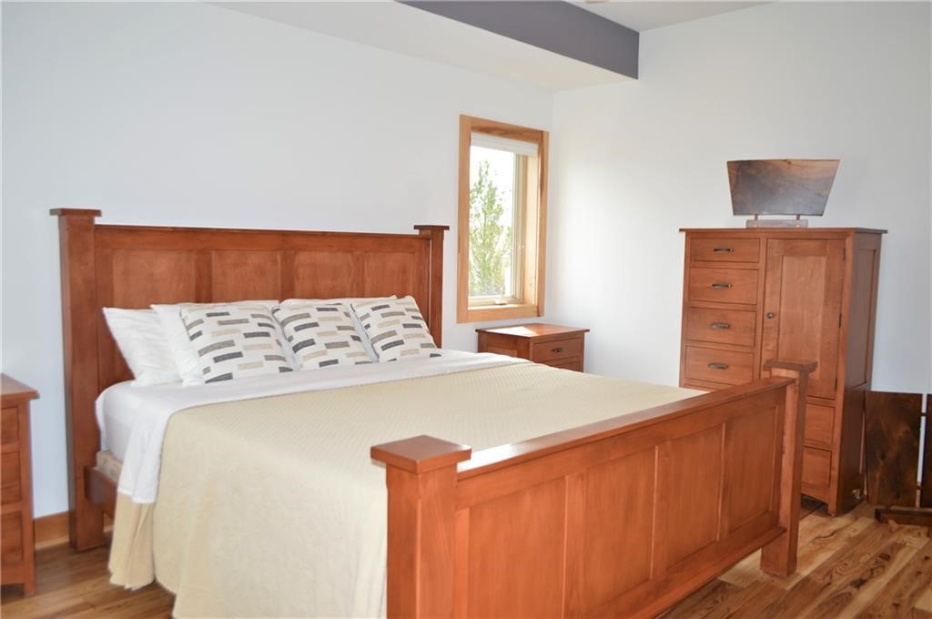 5437 Prairie Parkway Property Photo 11