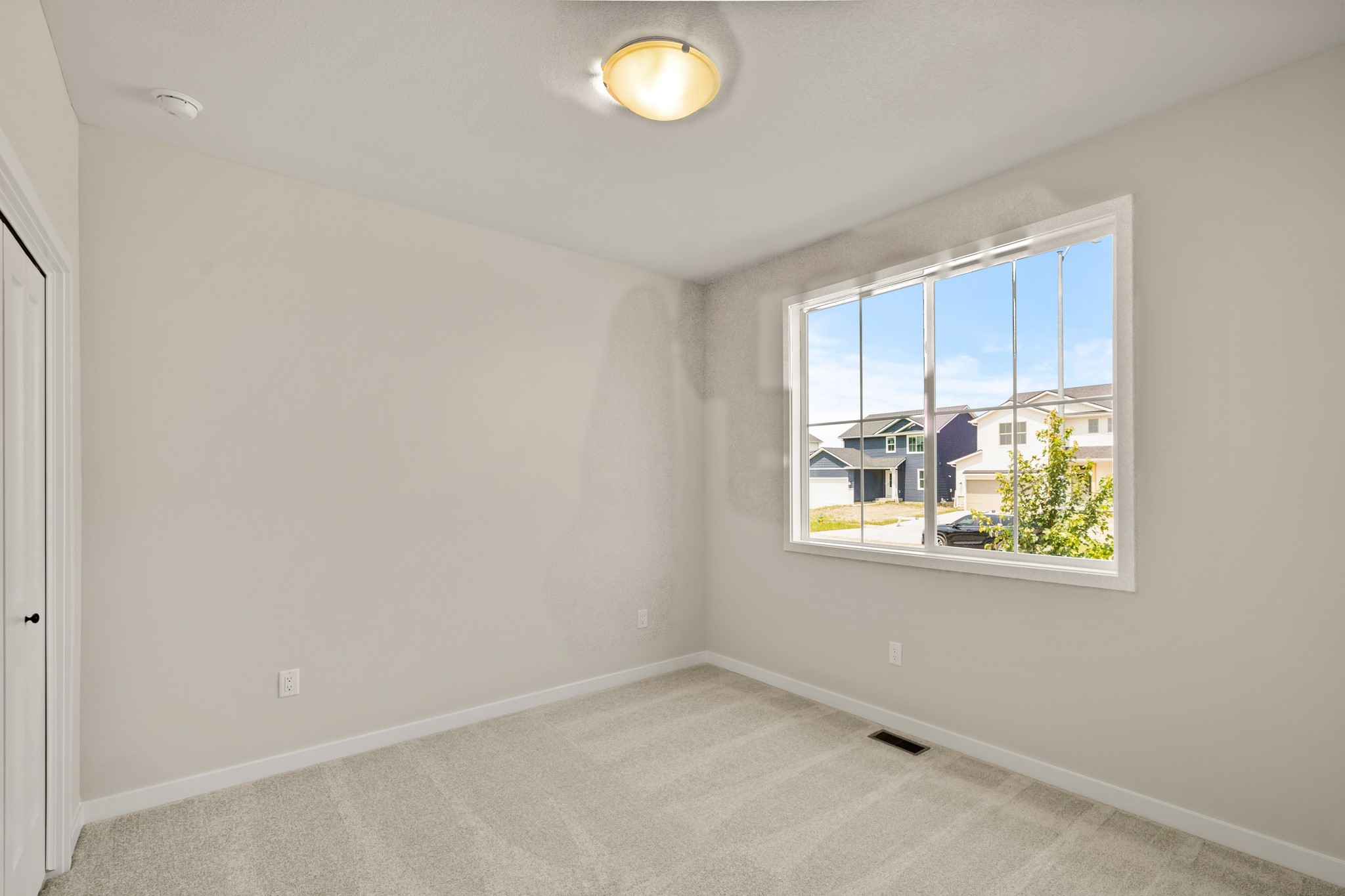 4301 Ne 5th Street Property Photo 4