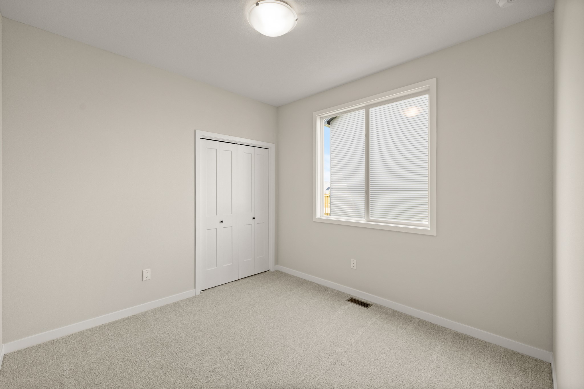 4301 Ne 5th Street Property Photo 6