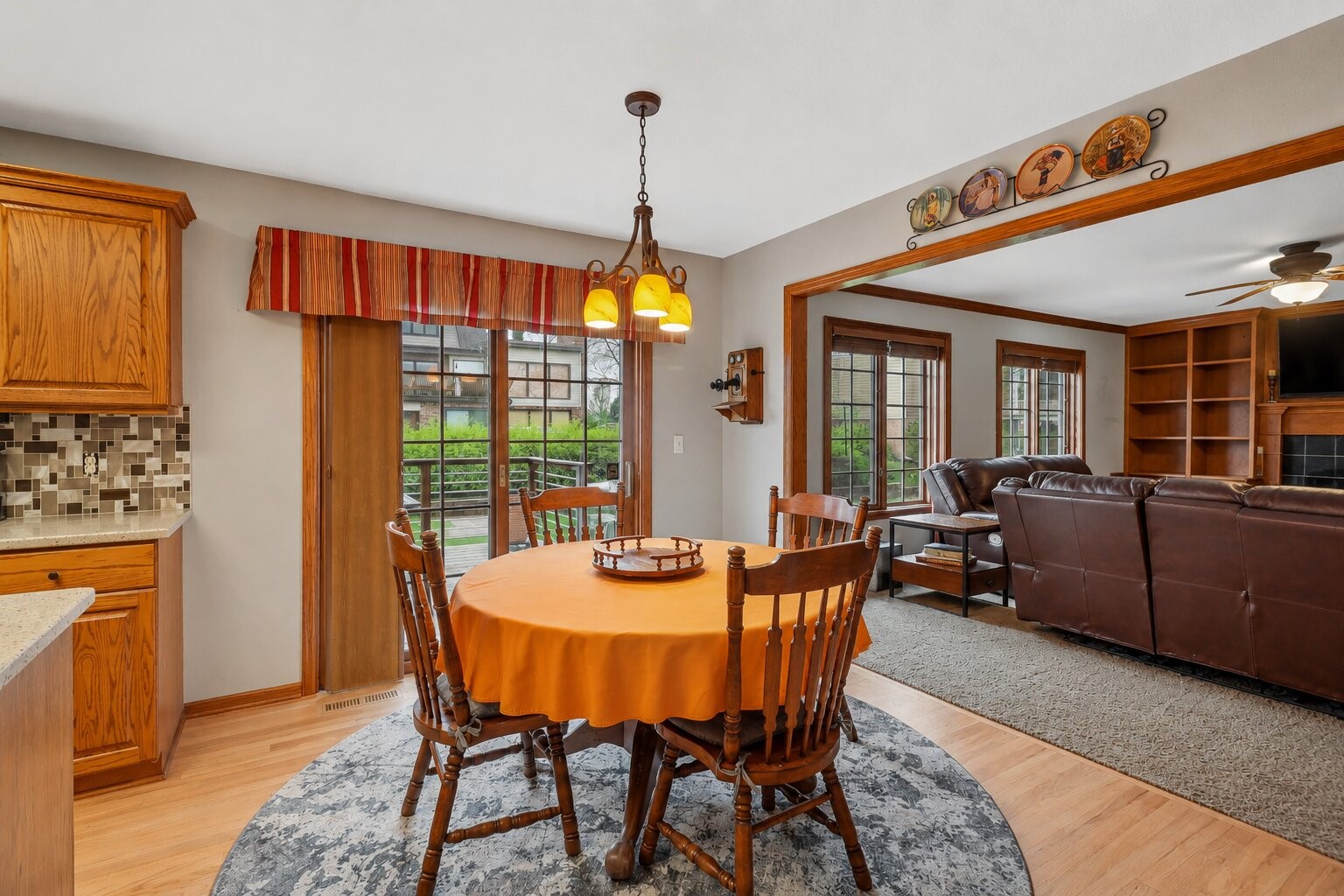 1001 Sunset Circle Property Photo 10