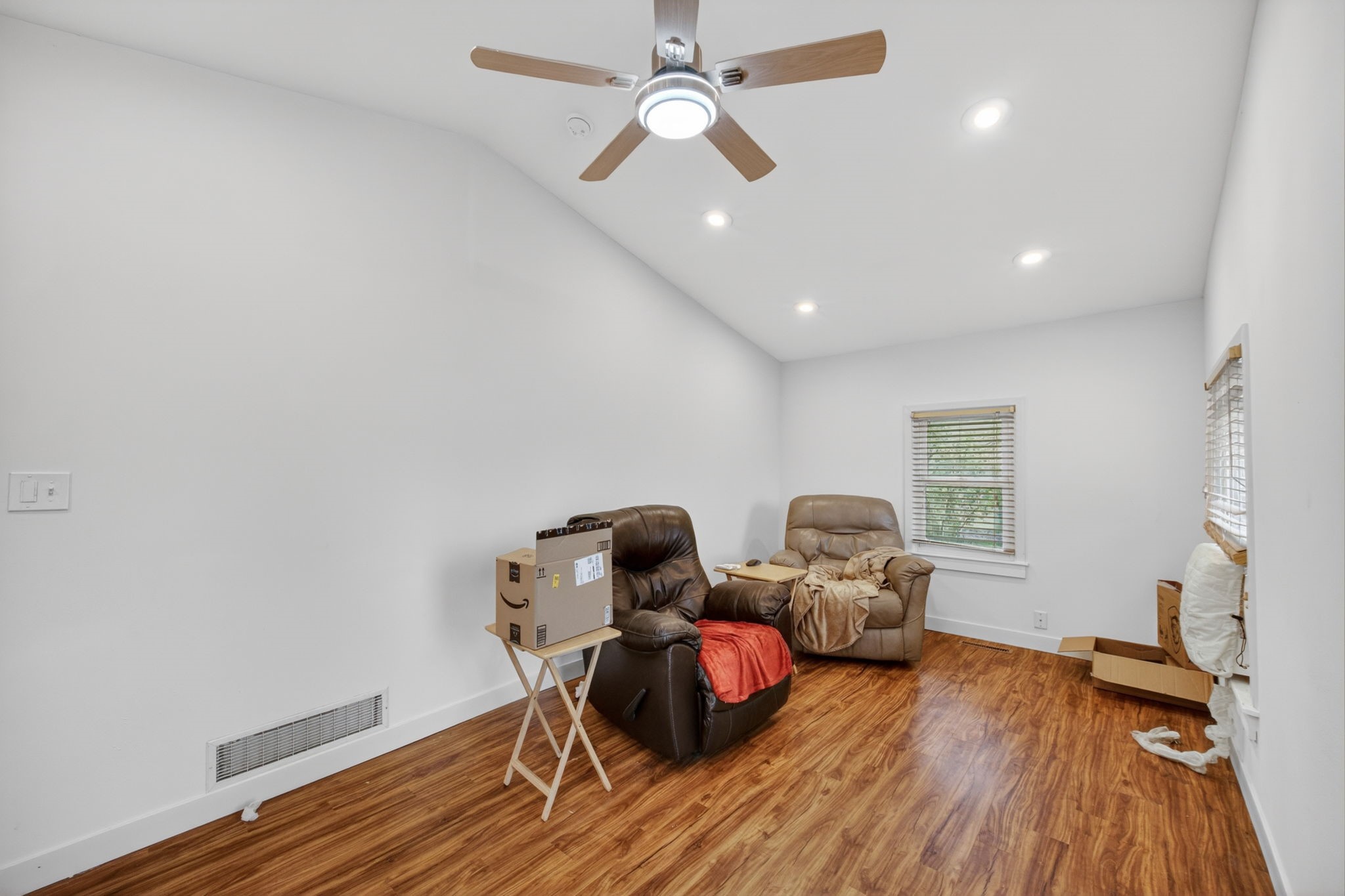 5415 Nw Torgerson Drive Property Photo 6