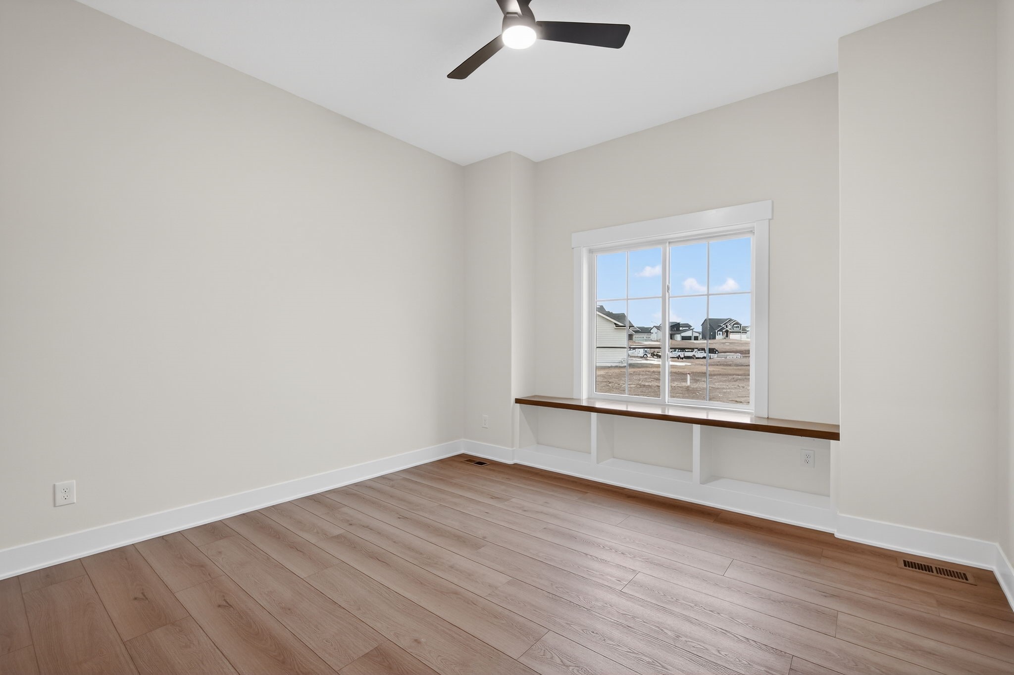1330 Nw Brooks Drive Property Photo 20