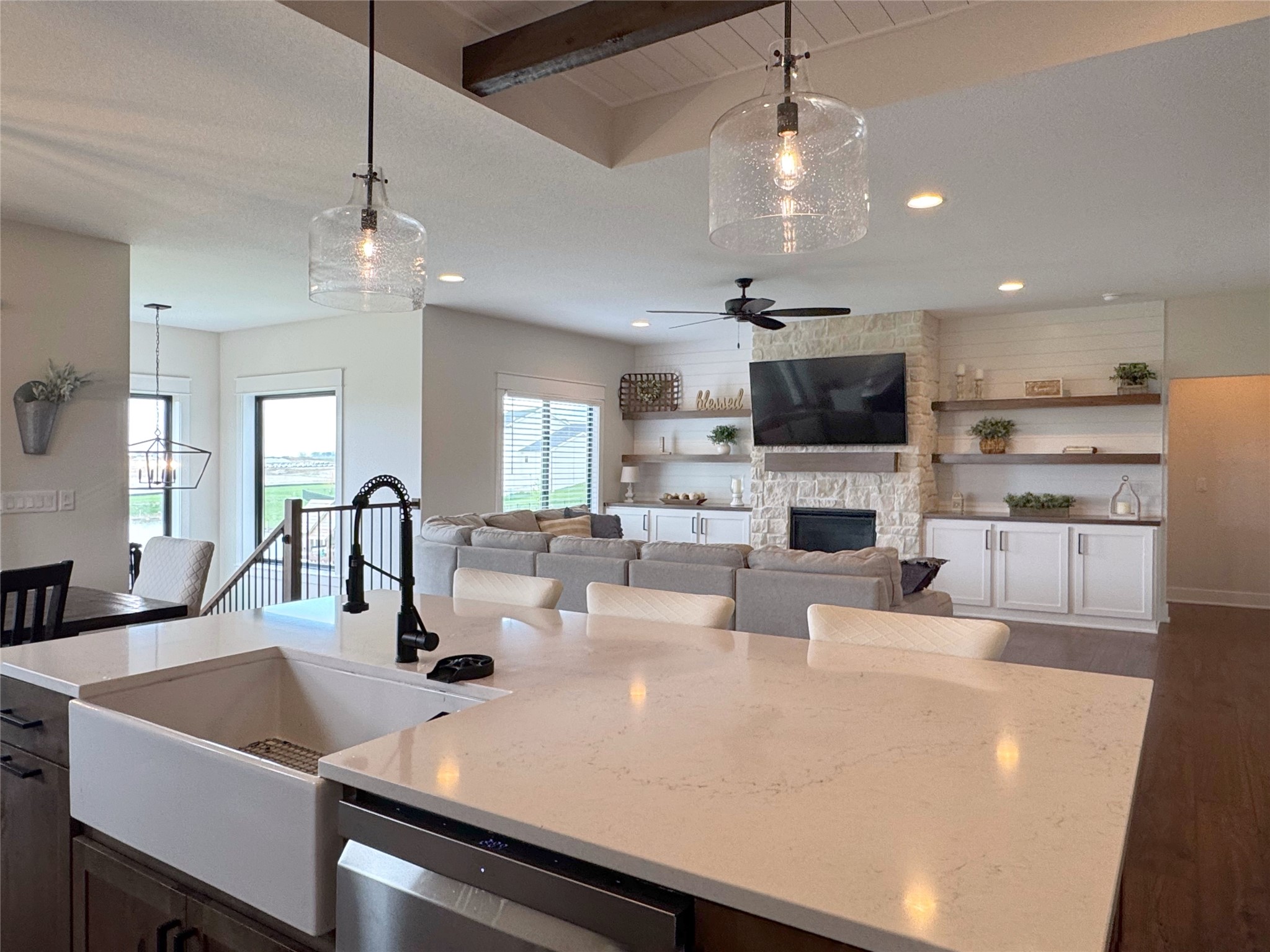 1350 Nw Brooks Drive Property Photo 11
