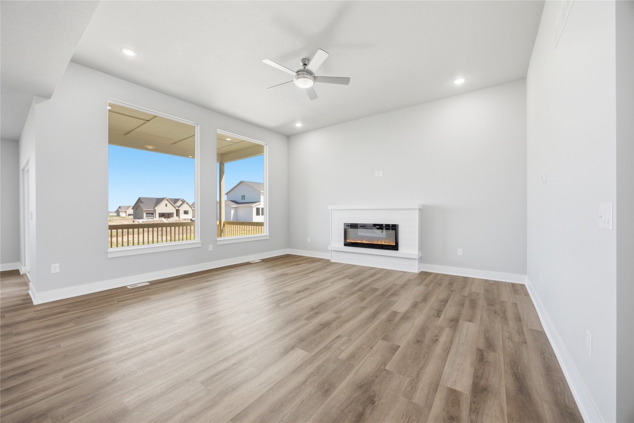 4731 179th Street Property Photo 4