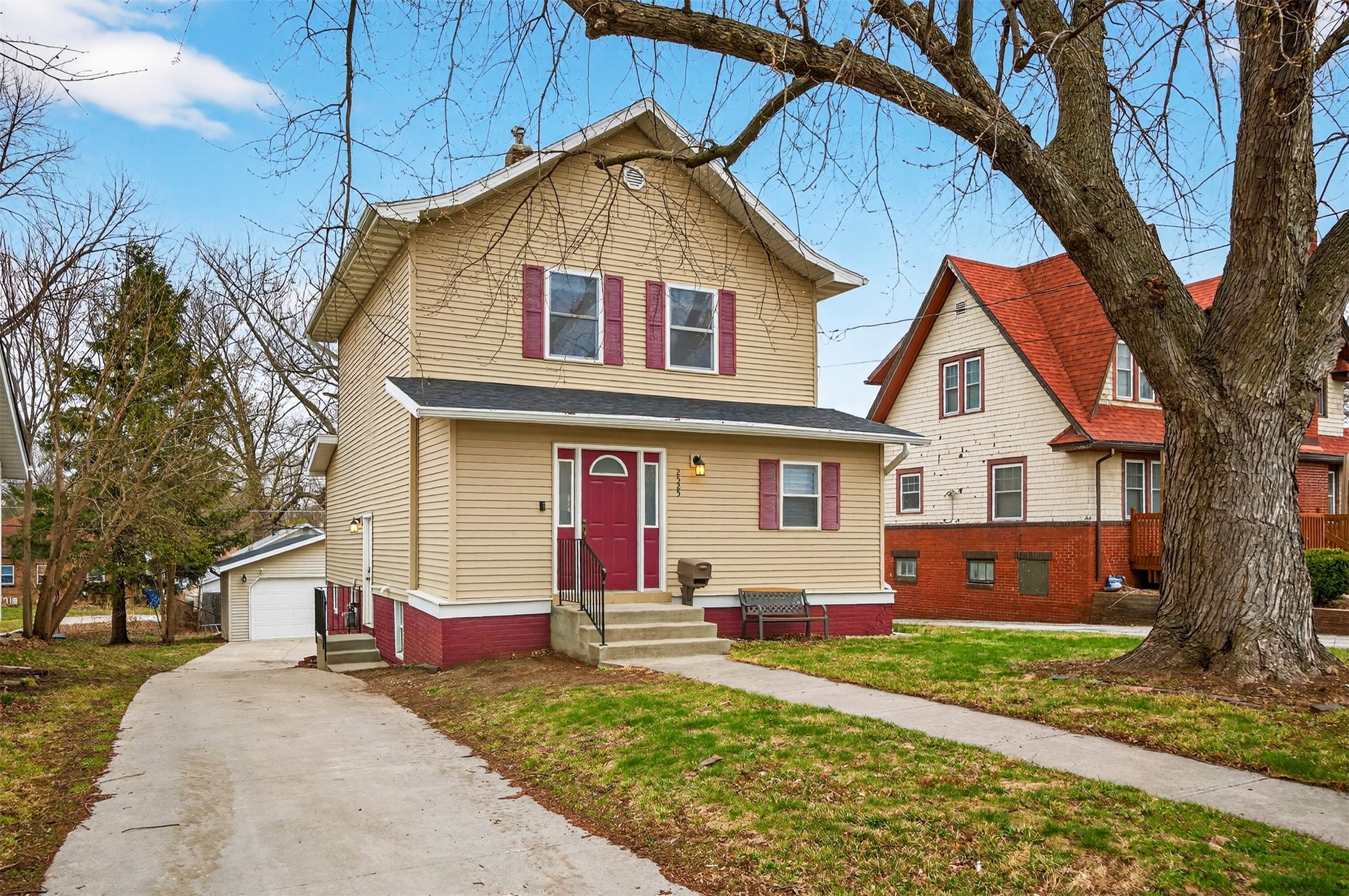 2525 Beaver Avenue Property Photo 2