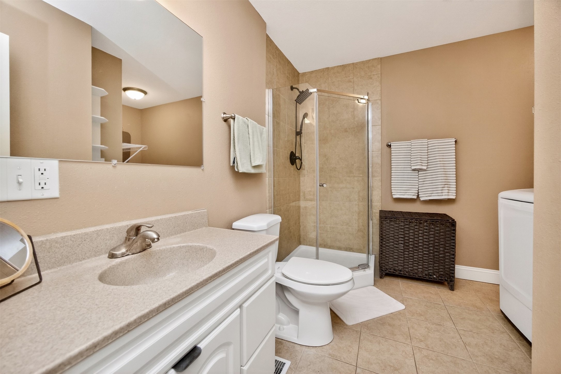 2525 Beaver Avenue Property Photo 16