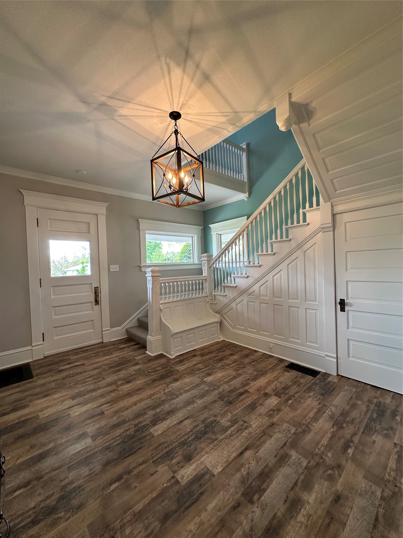 505 E Court Avenue Property Photo 4