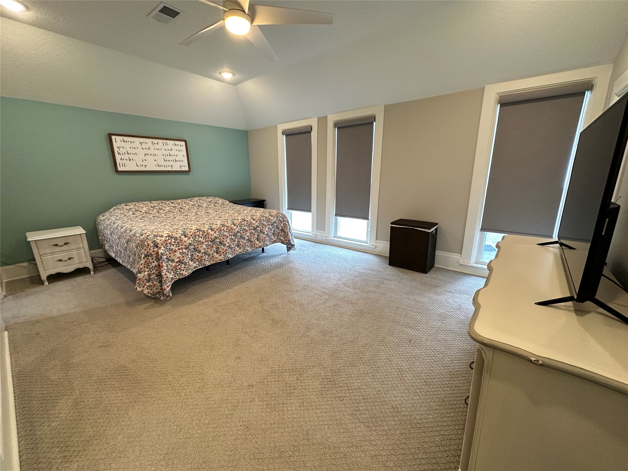 505 E Court Avenue Property Photo 32
