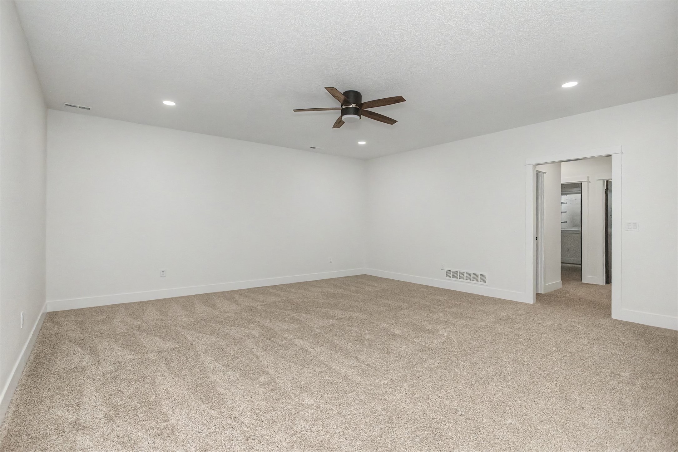 521 Greene Street Property Photo 23