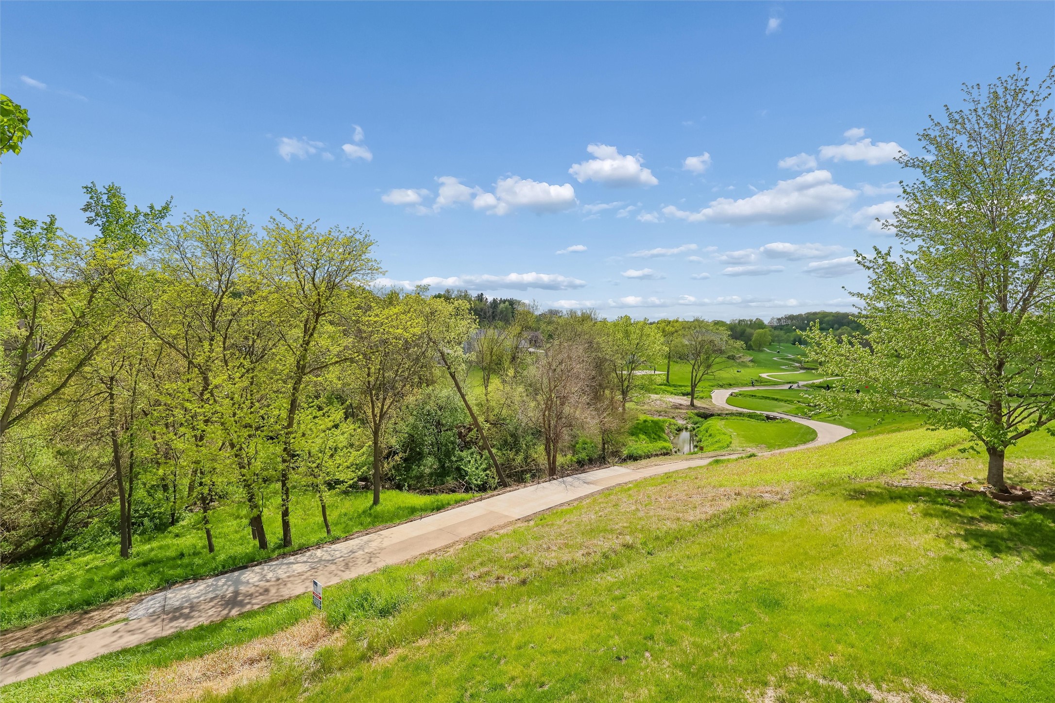 613 Trail Ridge Road Property Photo 3