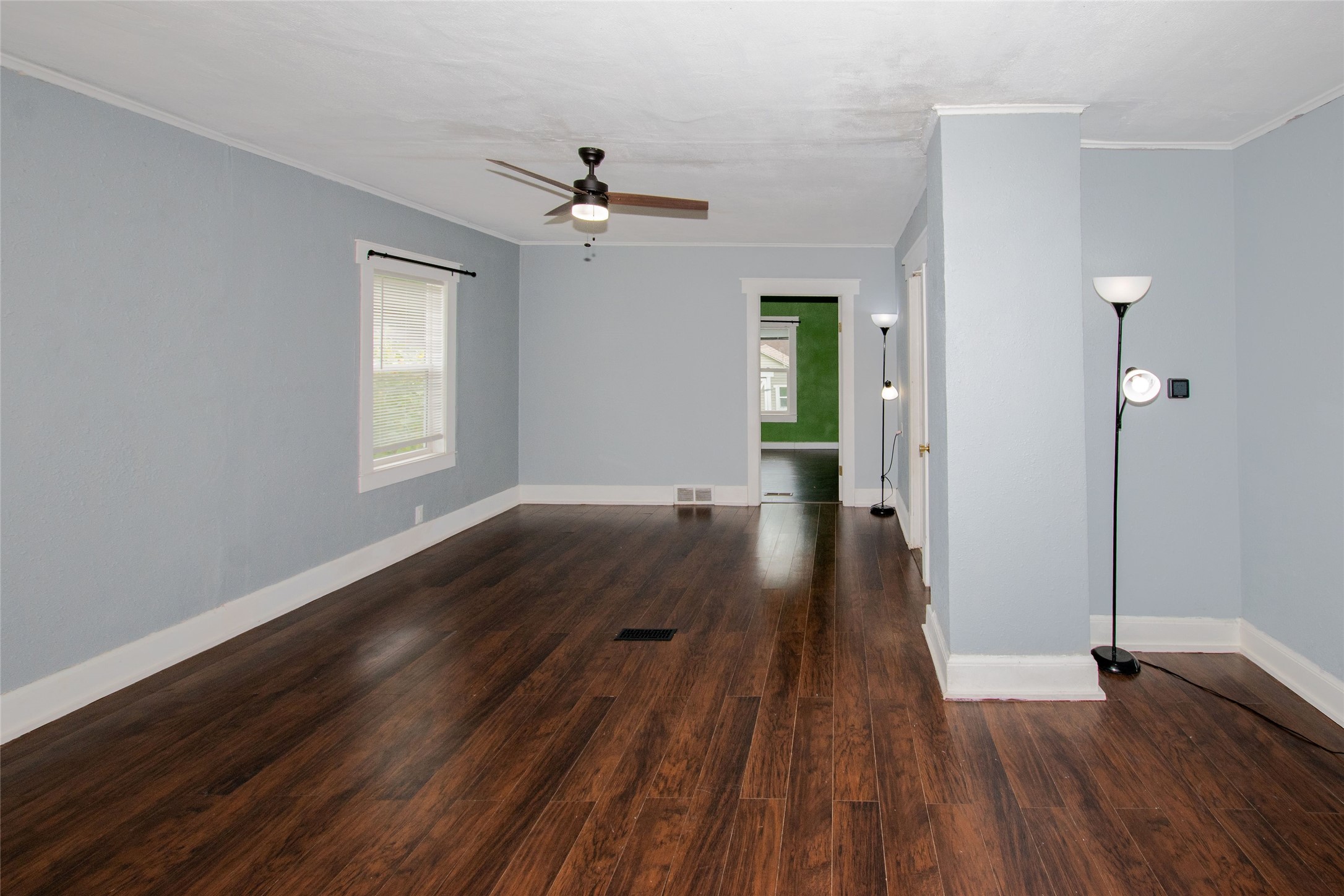 3203 Cambridge Street Property Photo 5