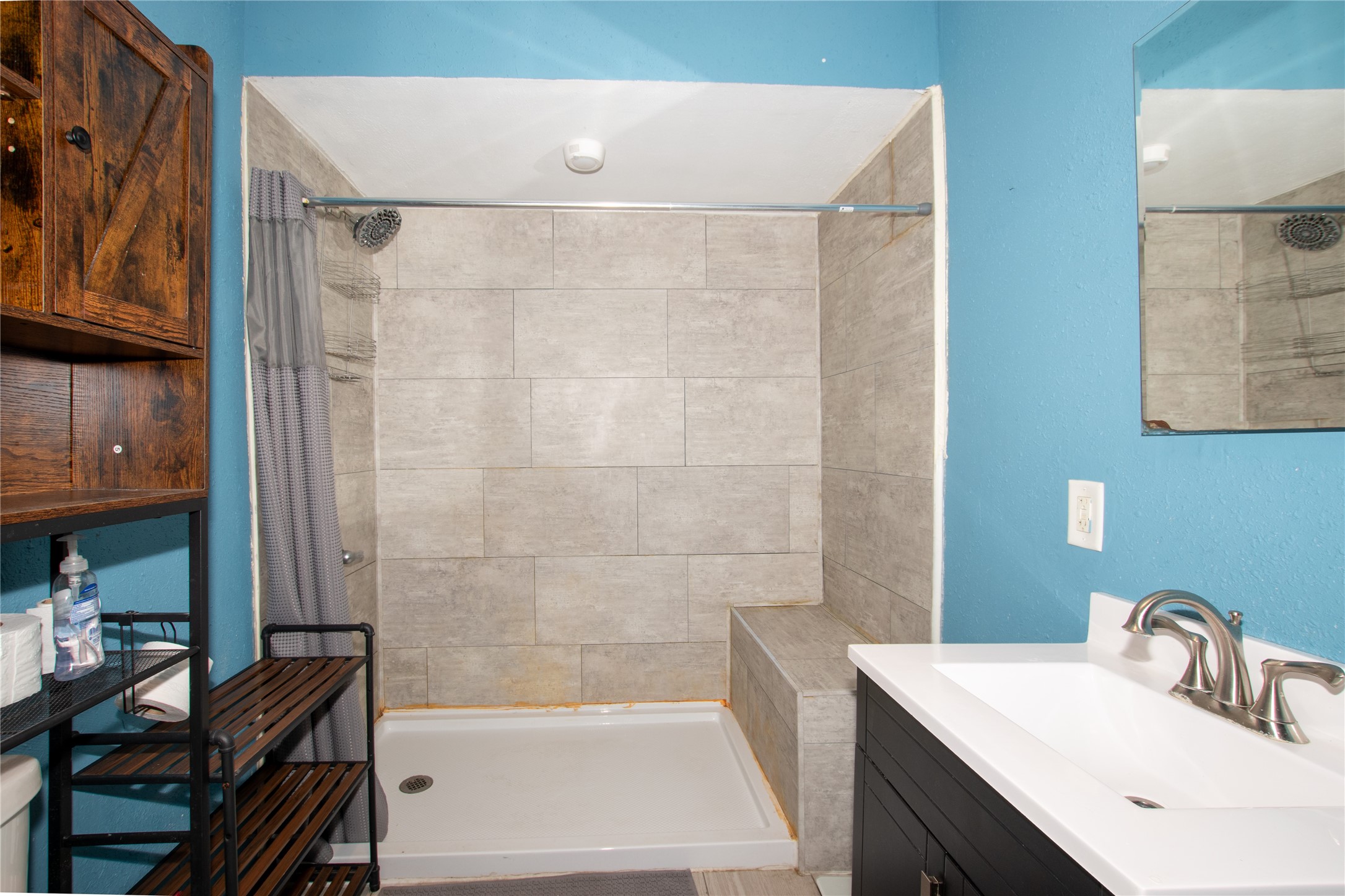 3203 Cambridge Street Property Photo 8