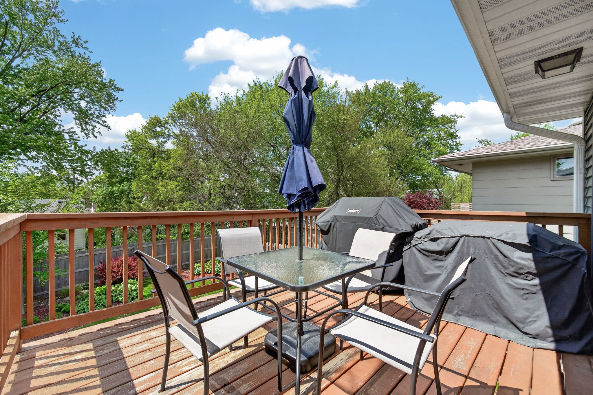 324 58th Place Property Photo 31