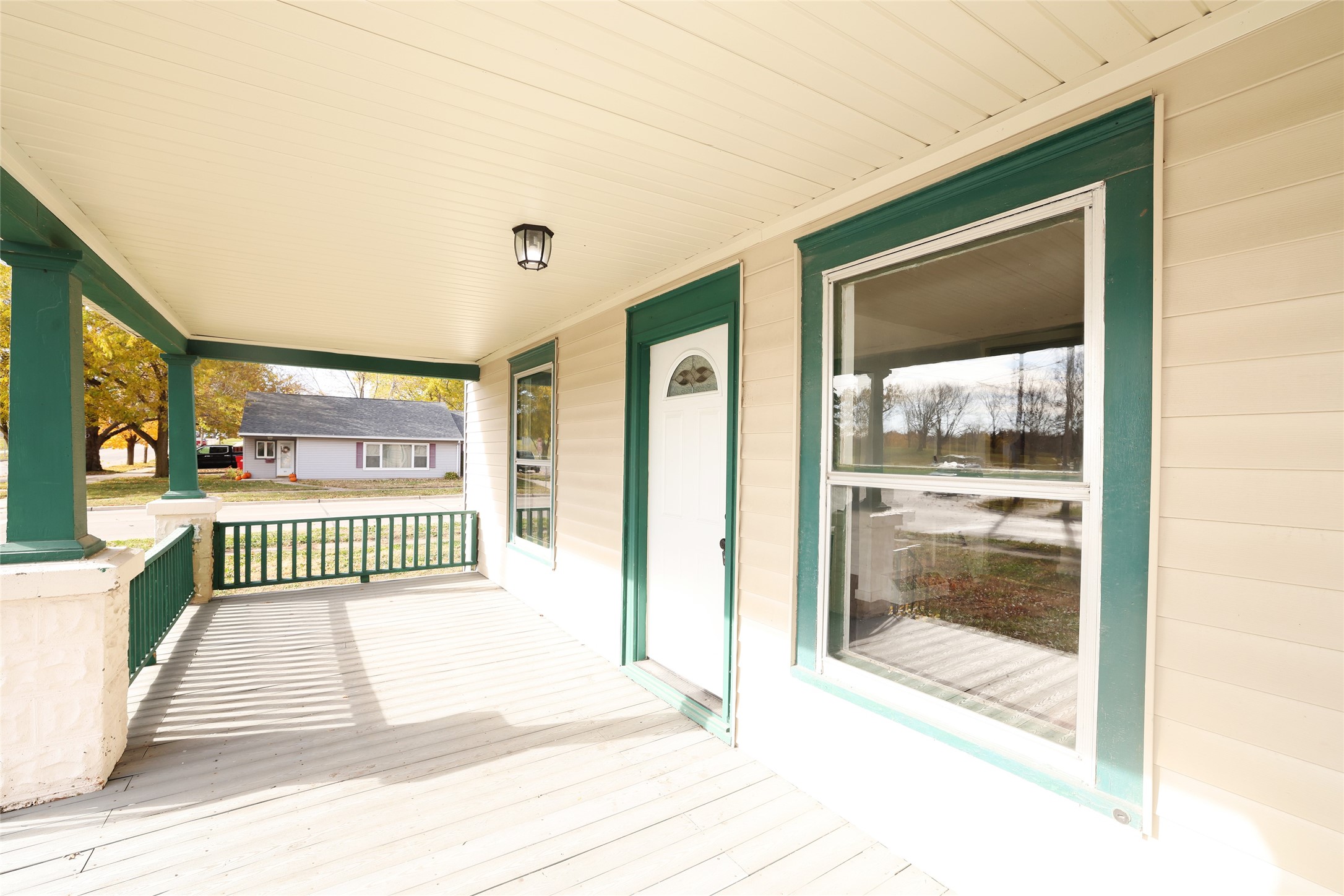 645 Ohio Street Property Photo 6