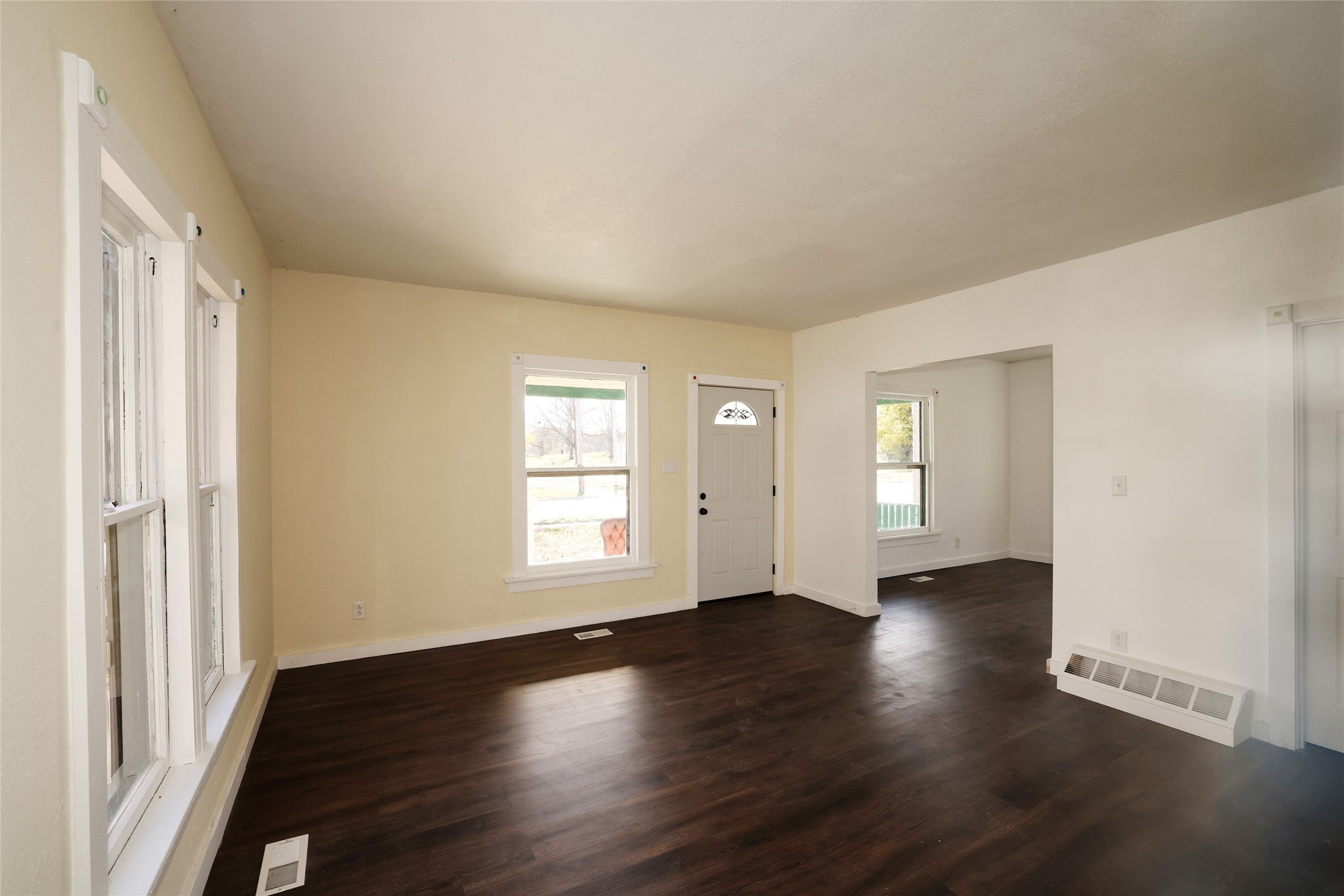 645 Ohio Street Property Photo 9