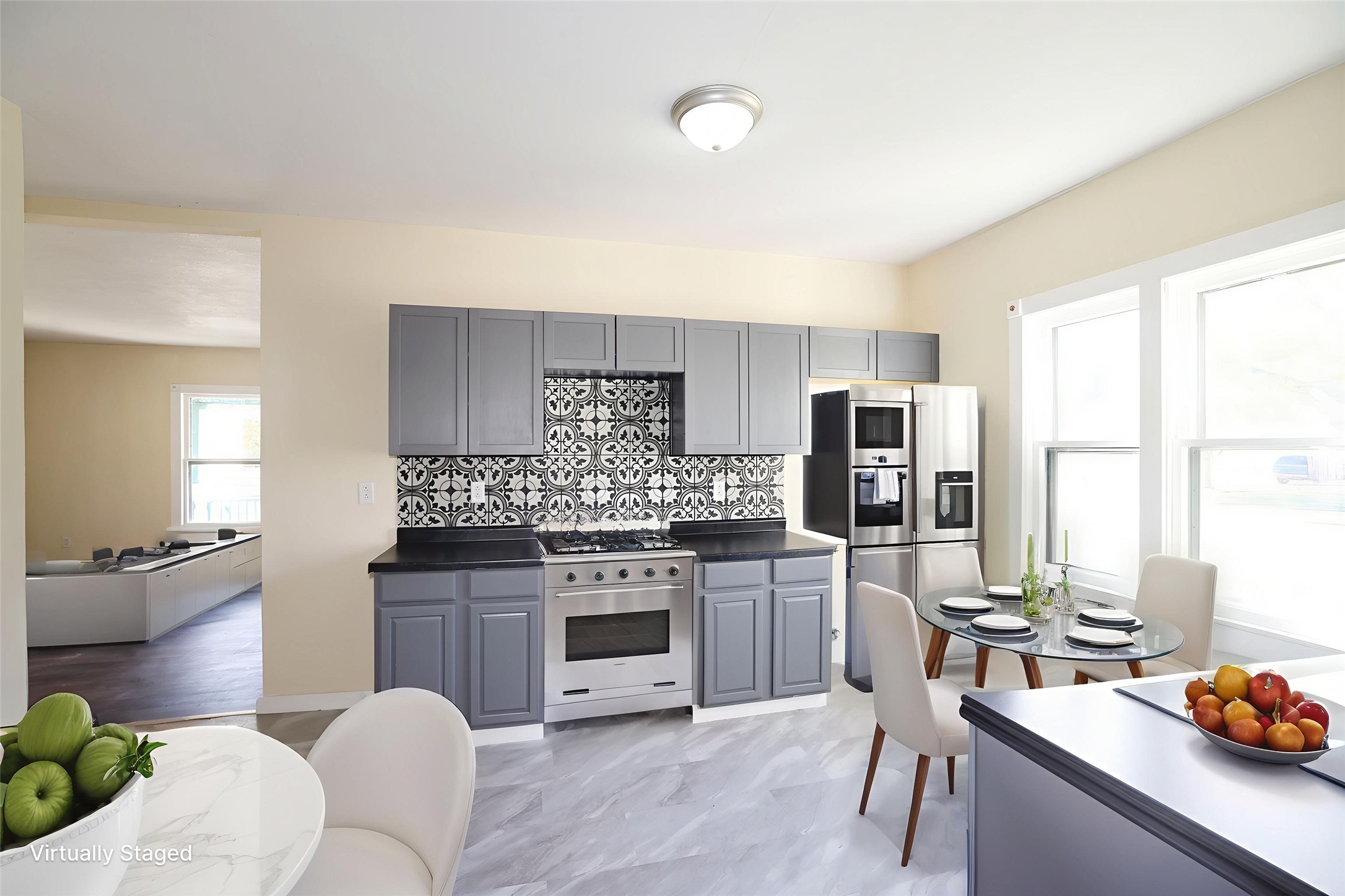 645 Ohio Street Property Photo 13