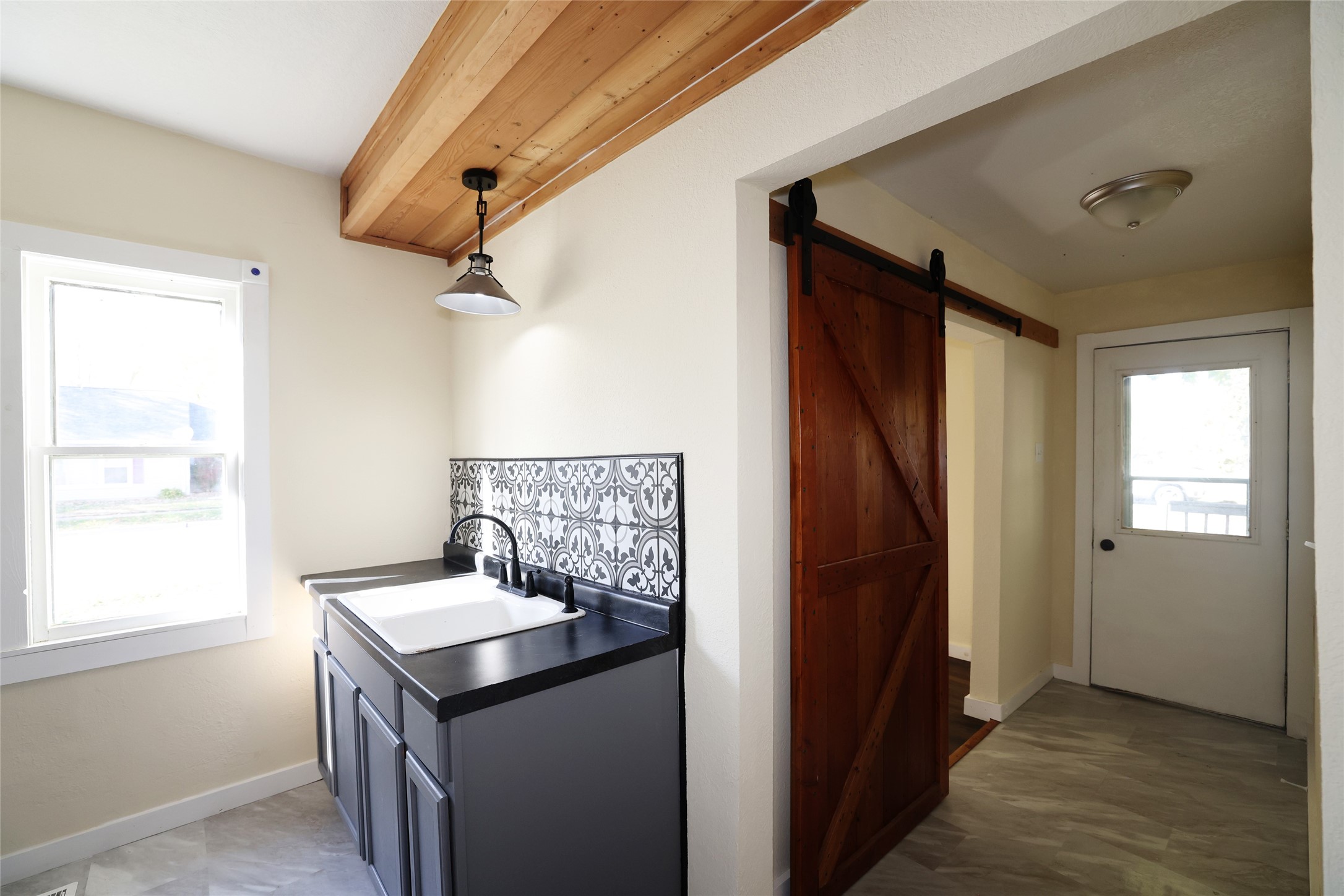 645 Ohio Street Property Photo 16