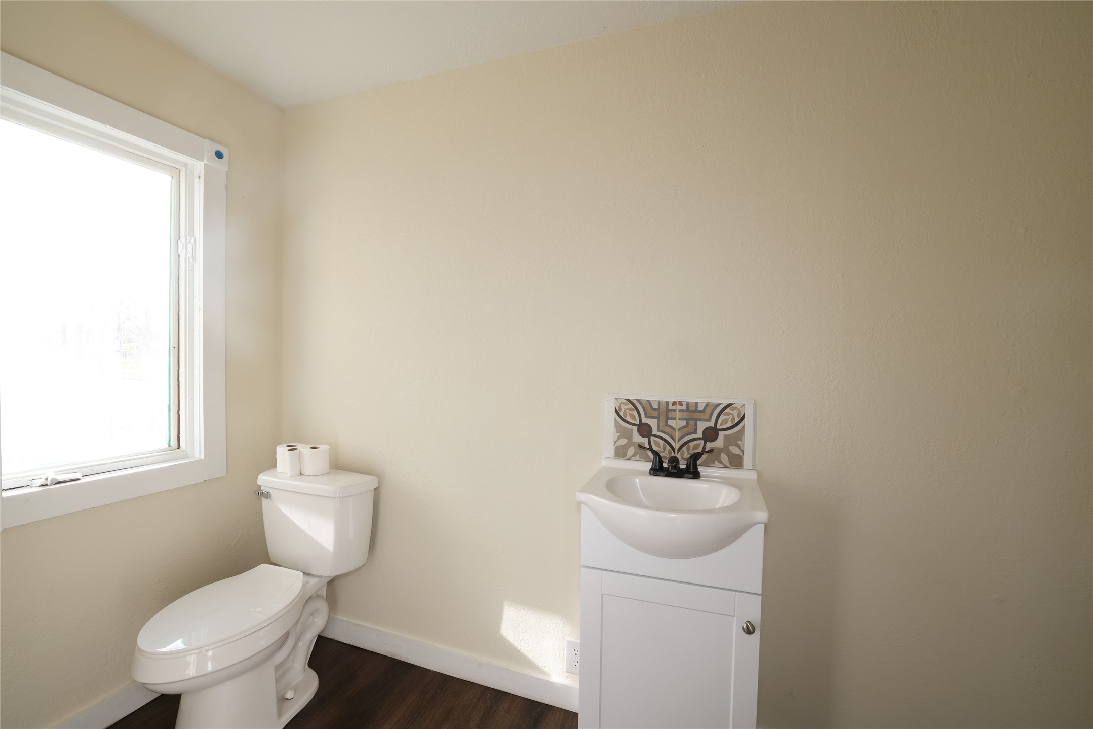 645 Ohio Street Property Photo 18