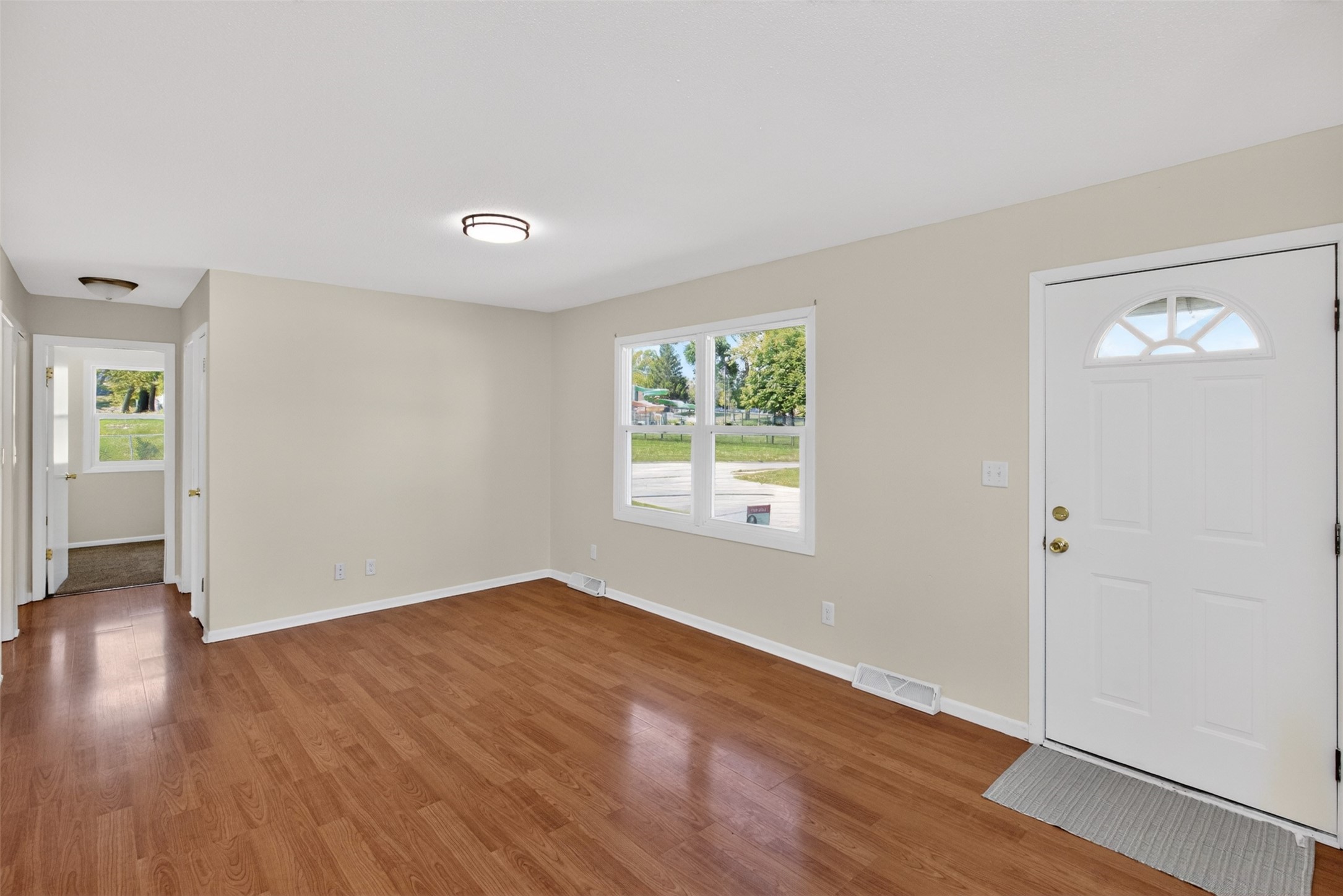 5313 Sw 10th Street Property Photo 4
