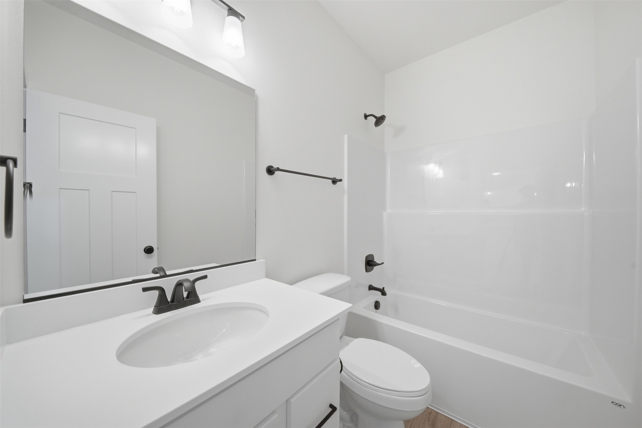 885 11th Street Property Photo 10