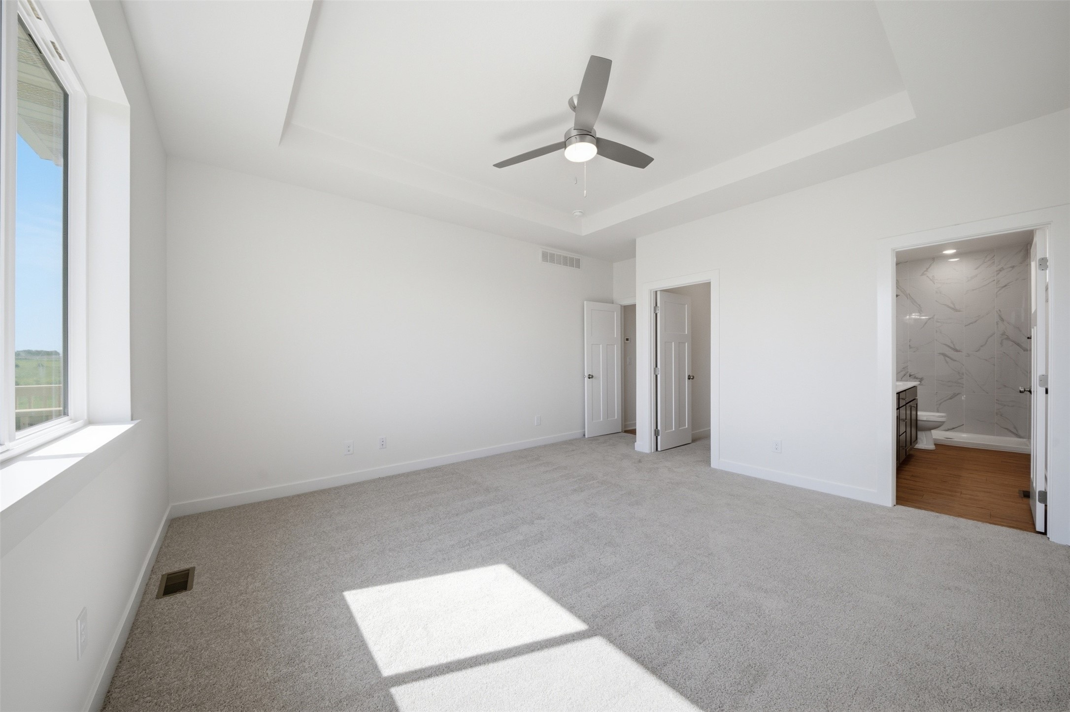 895 11th Street Property Photo 13