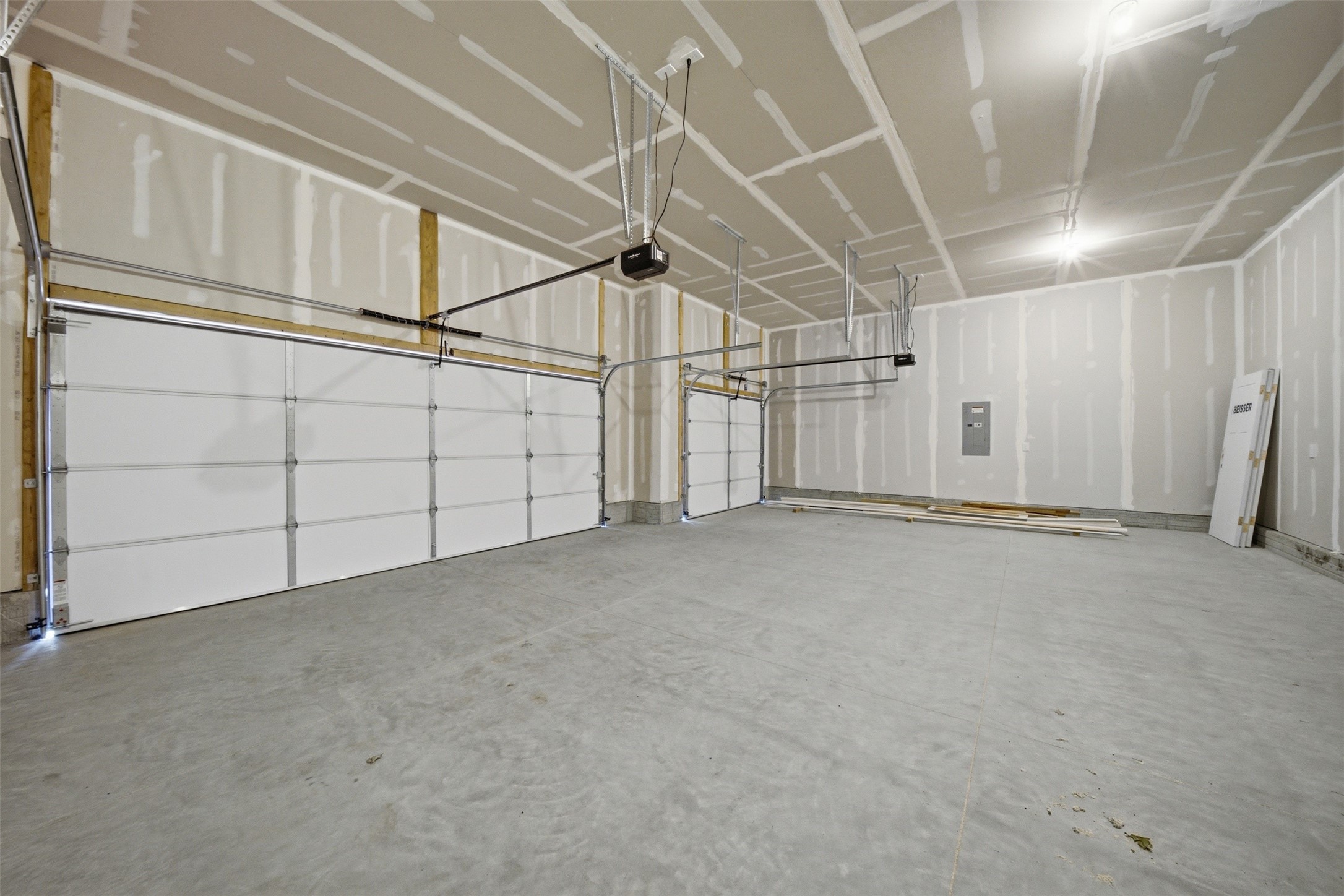 895 11th Street Property Photo 18