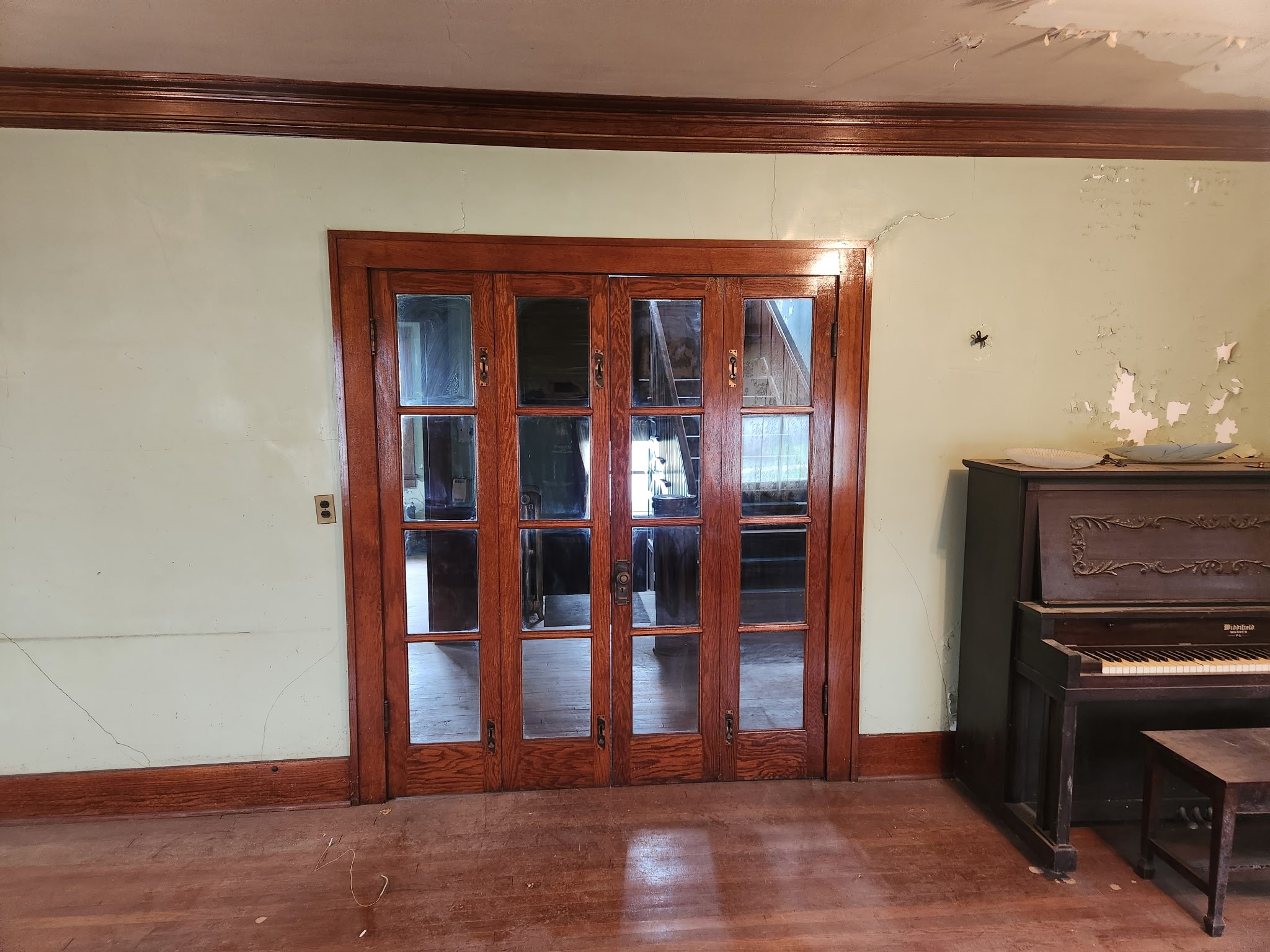 211 S Maple Street Property Photo 13