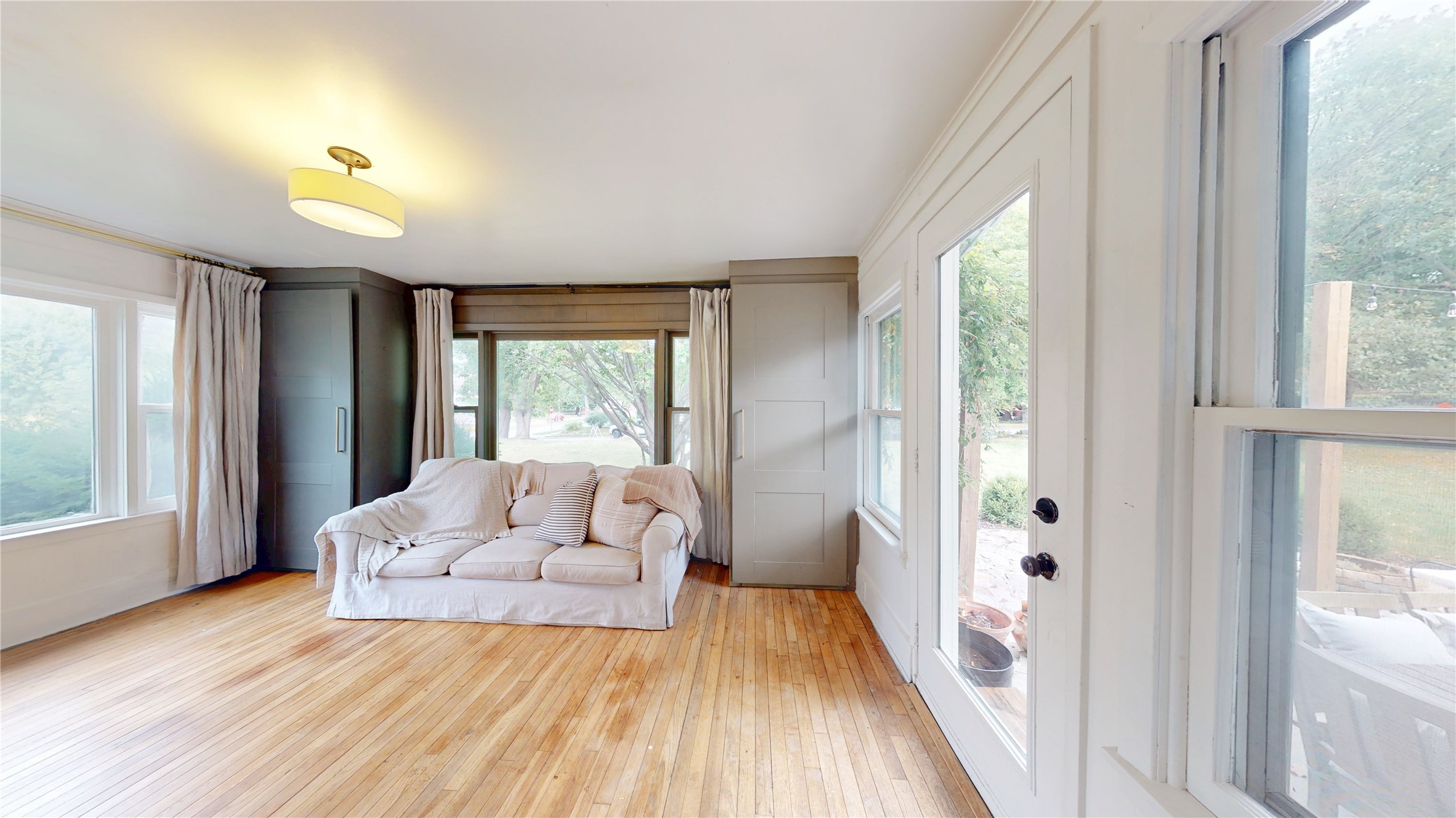 4504 Kingman Boulevard Property Photo 12