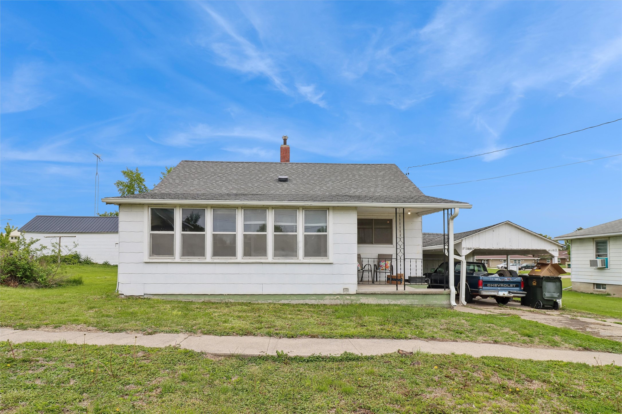 503 E State Street Property Photo 1