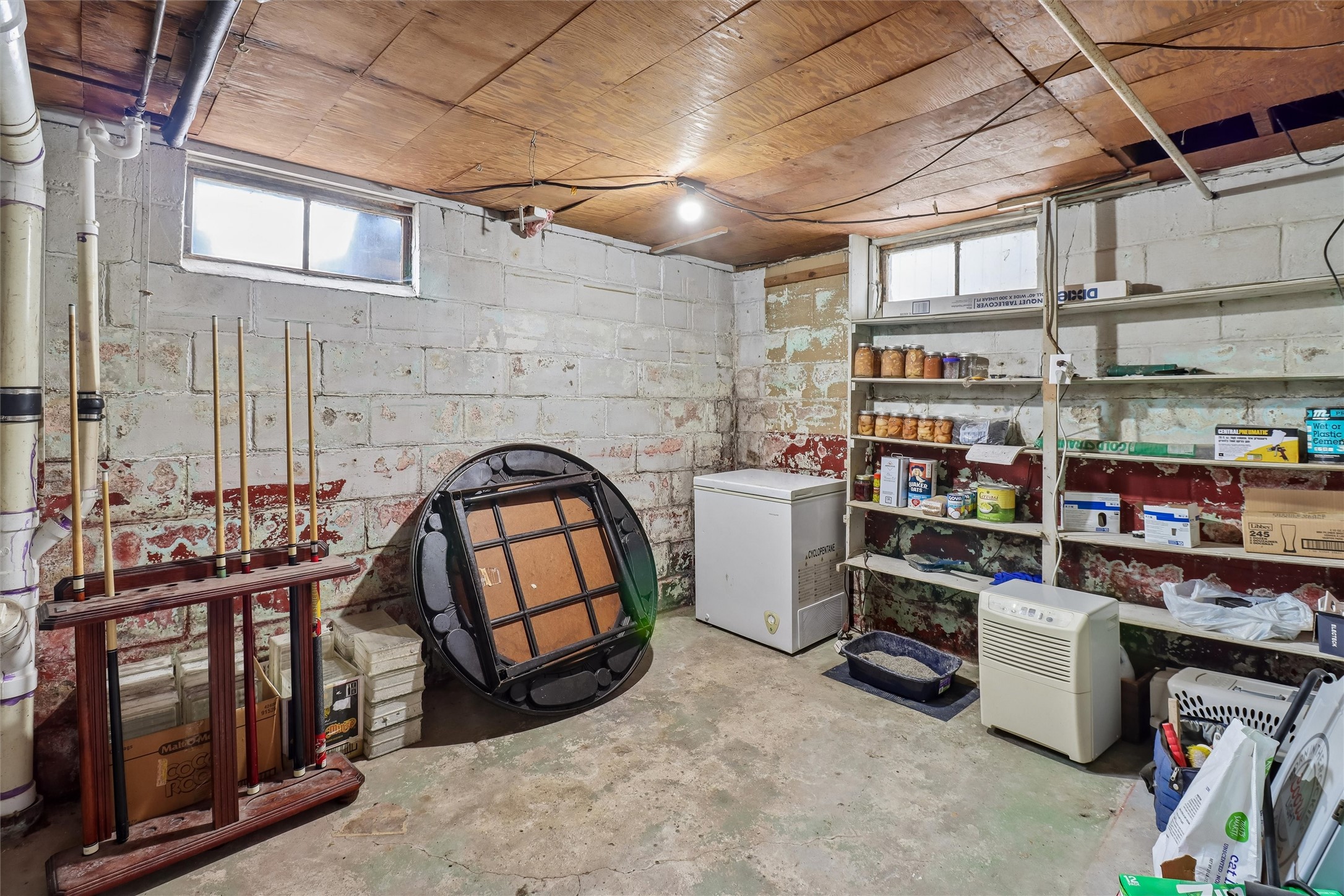 503 E State Street Property Photo 16