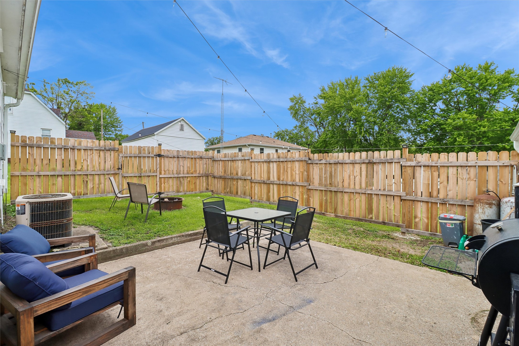 503 E State Street Property Photo 17