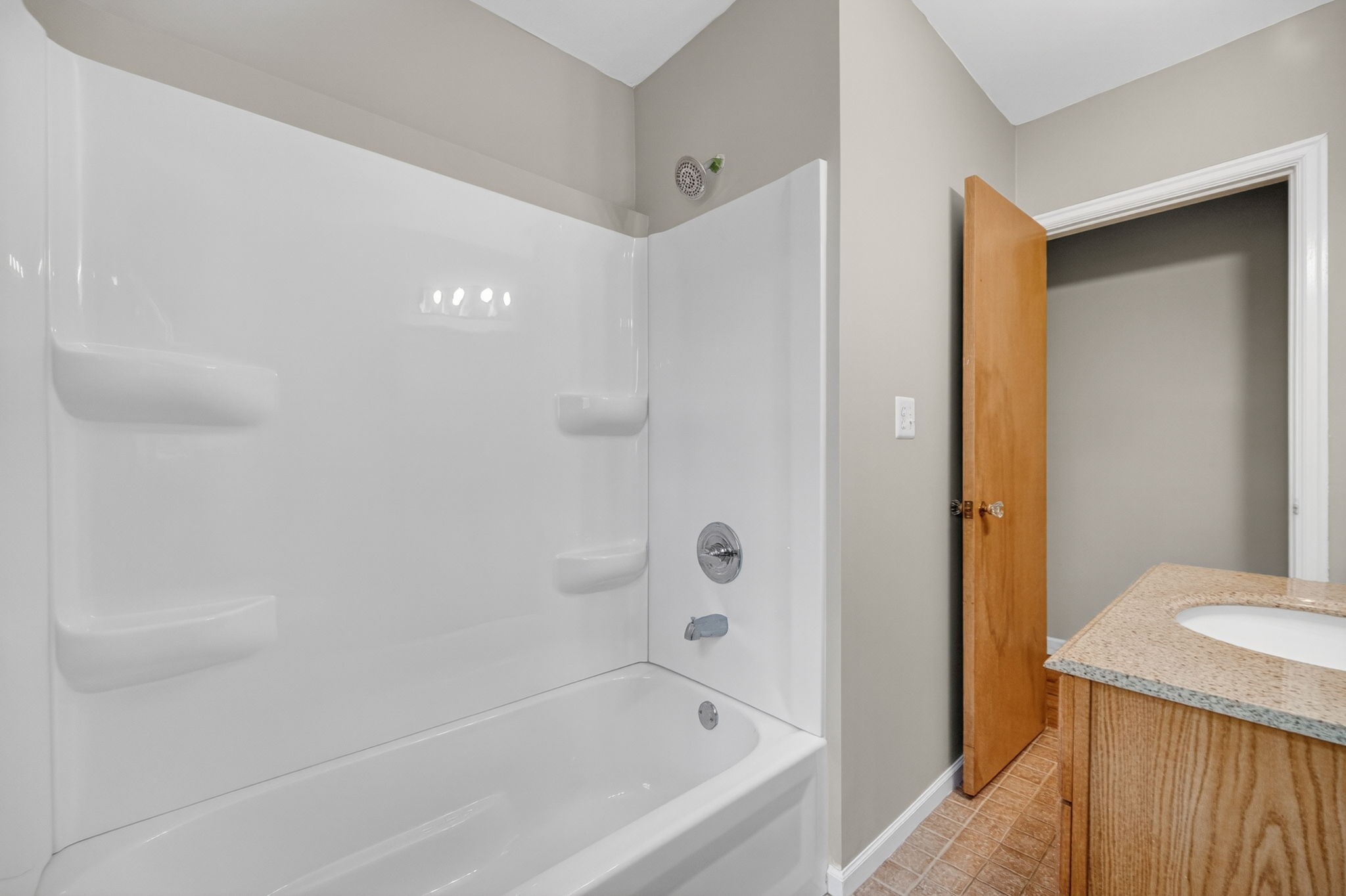 6533 Sunset Terrace Property Photo 14