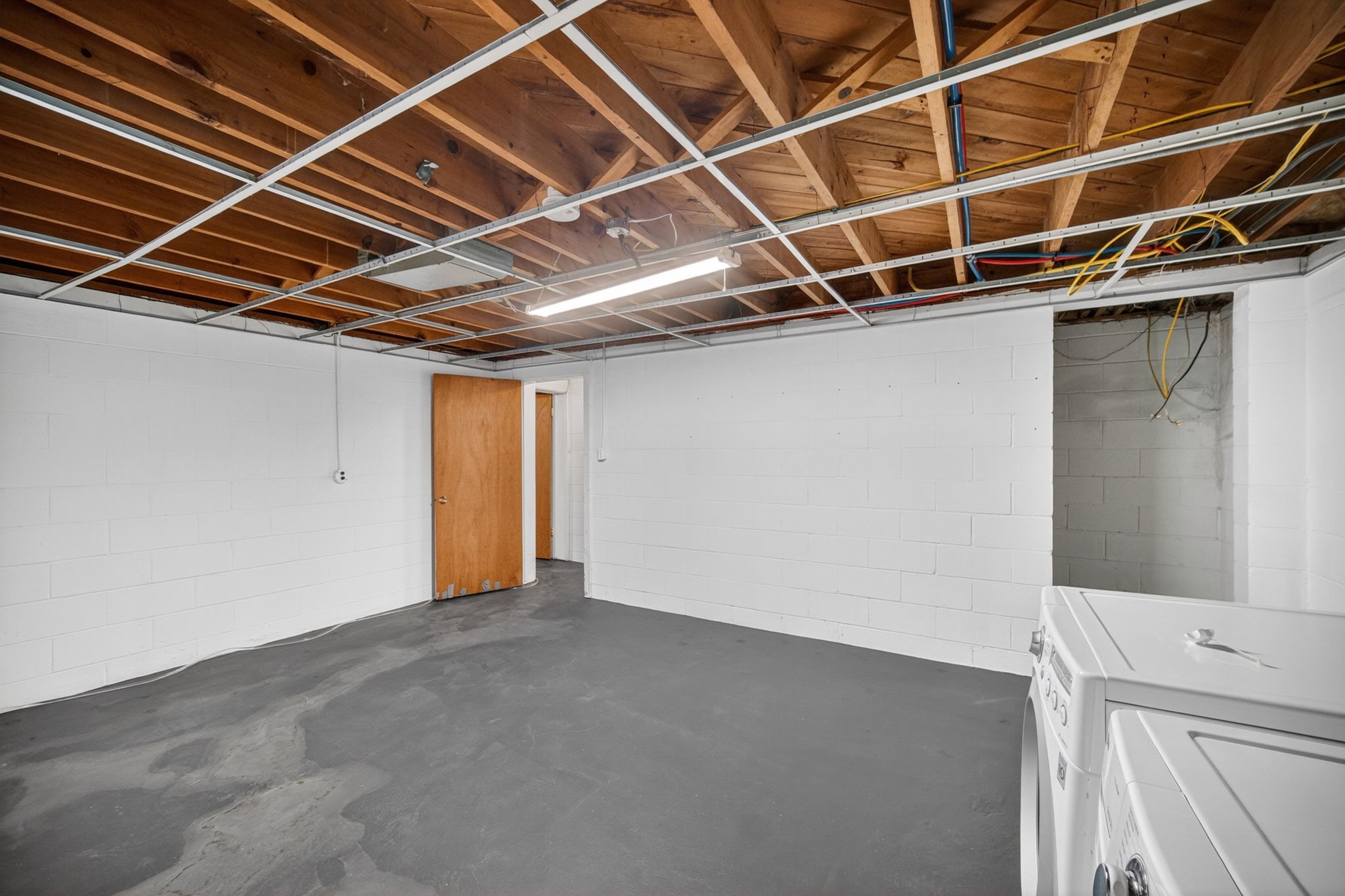 6533 Sunset Terrace Property Photo 28