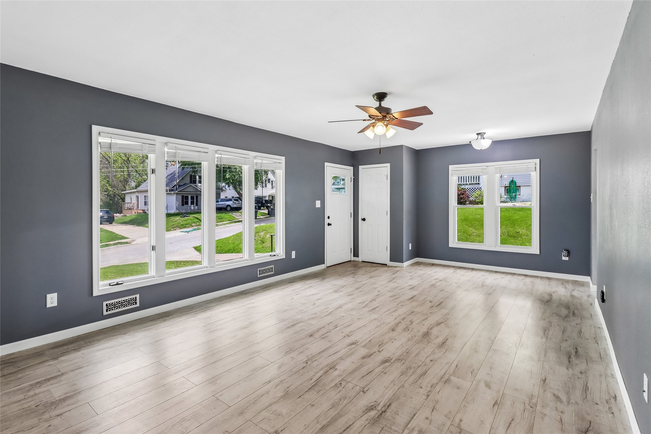 610 Creston Avenue Property Photo 14