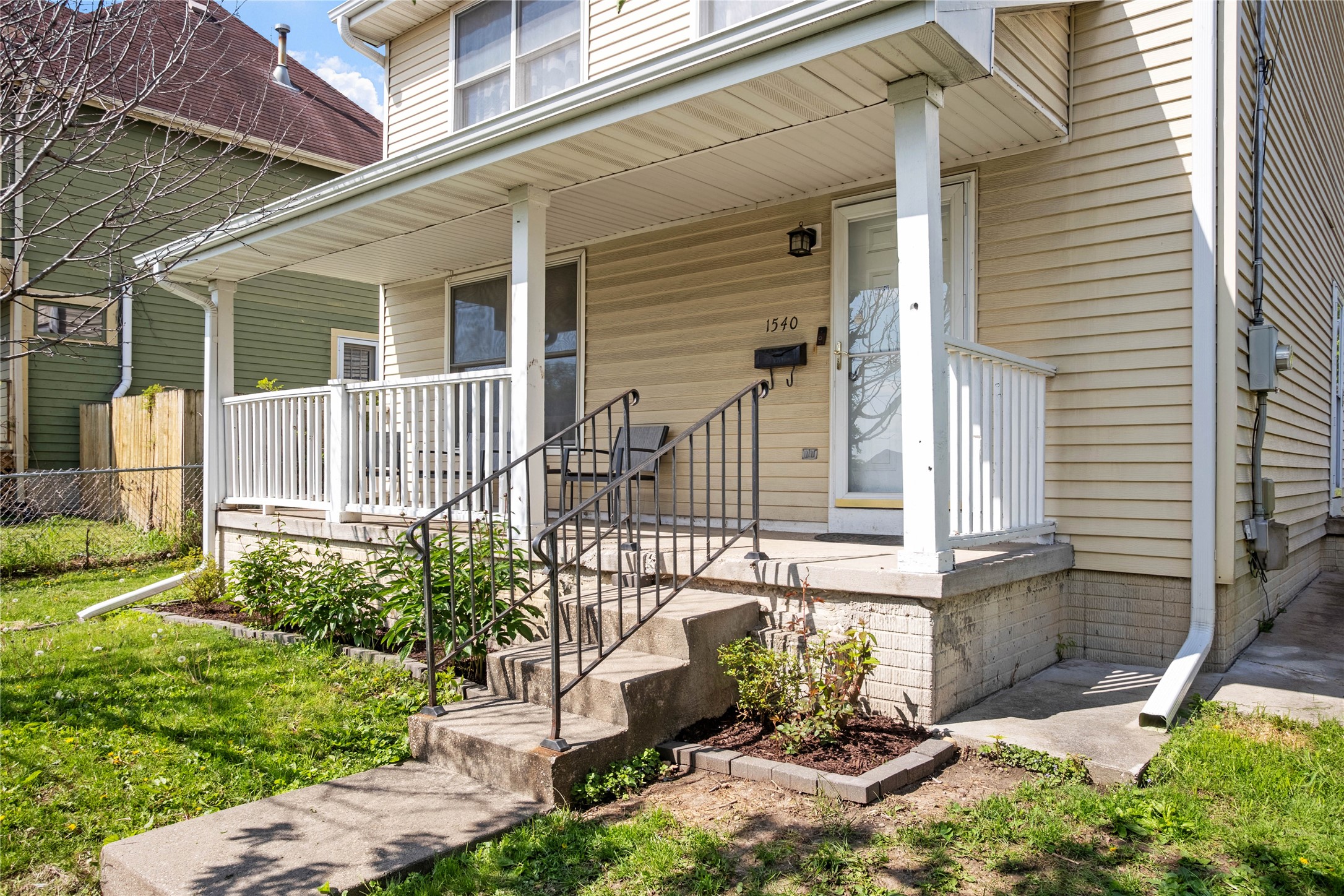 1540 8th Street Property Photo 2
