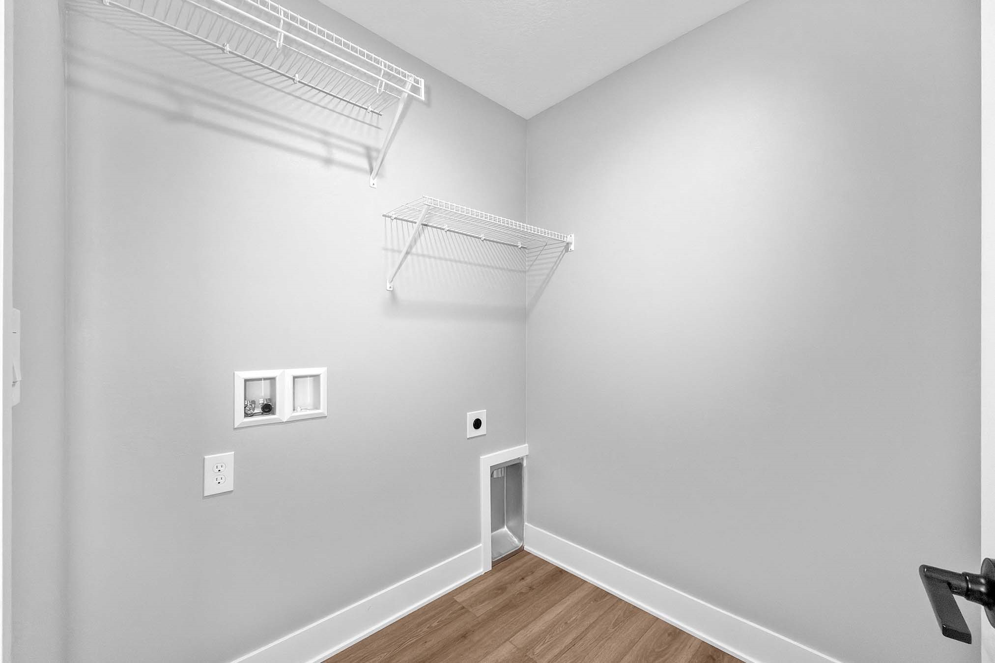 1005 Willow Drive Property Photo 6