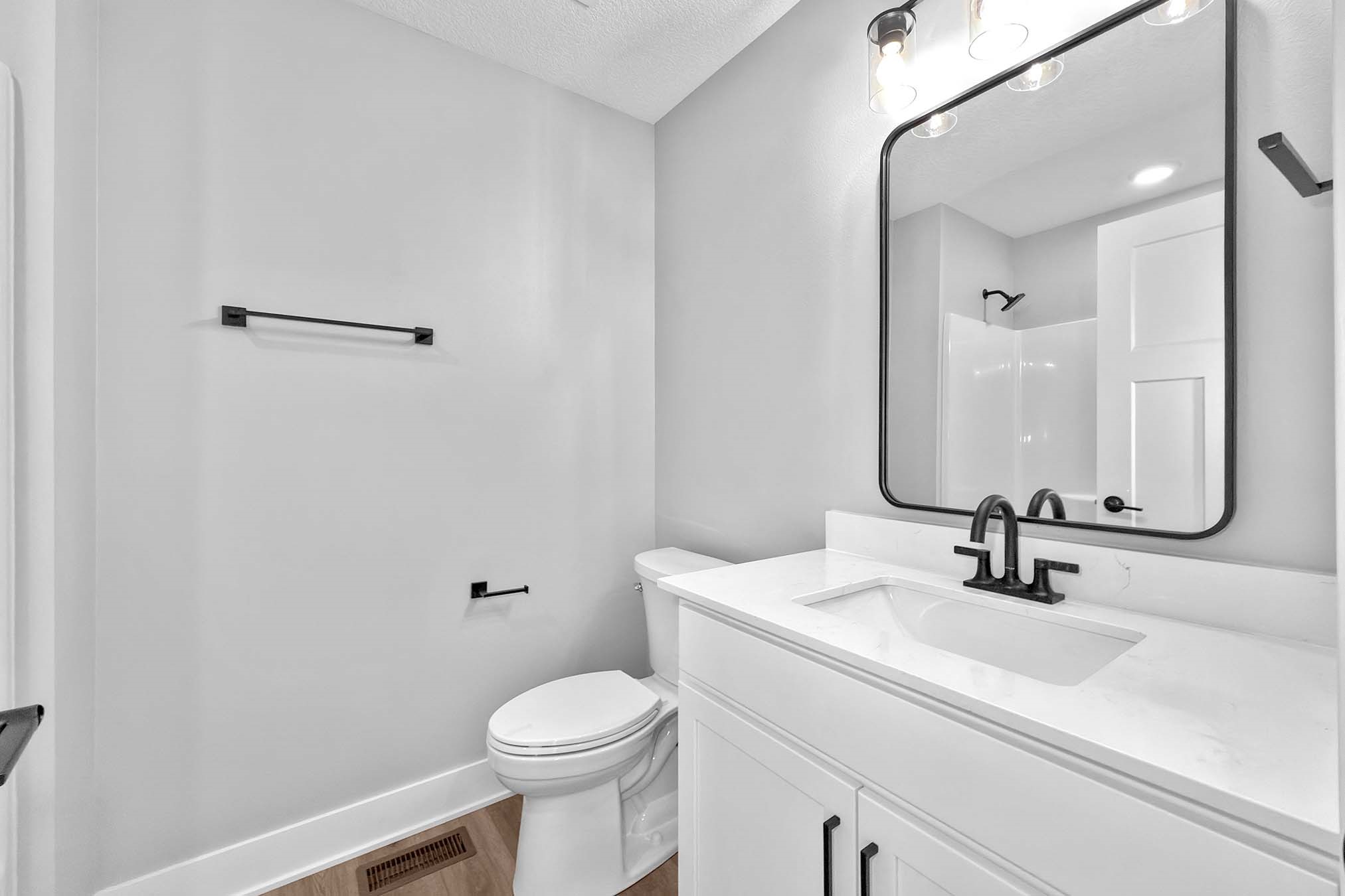 1005 Willow Drive Property Photo 7