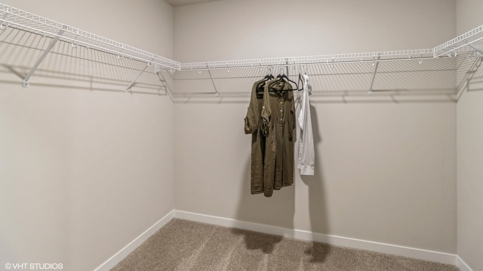14208 Ironwood Drive Property Photo 13