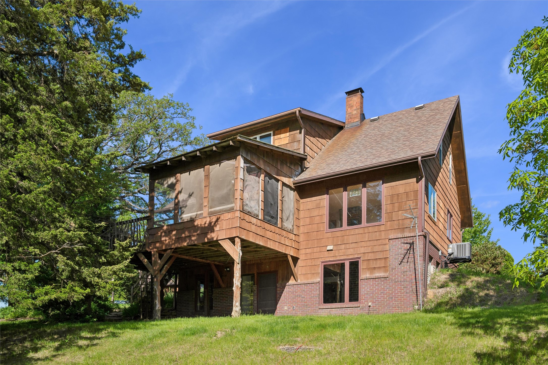 34510 Irving Court Property Photo 4