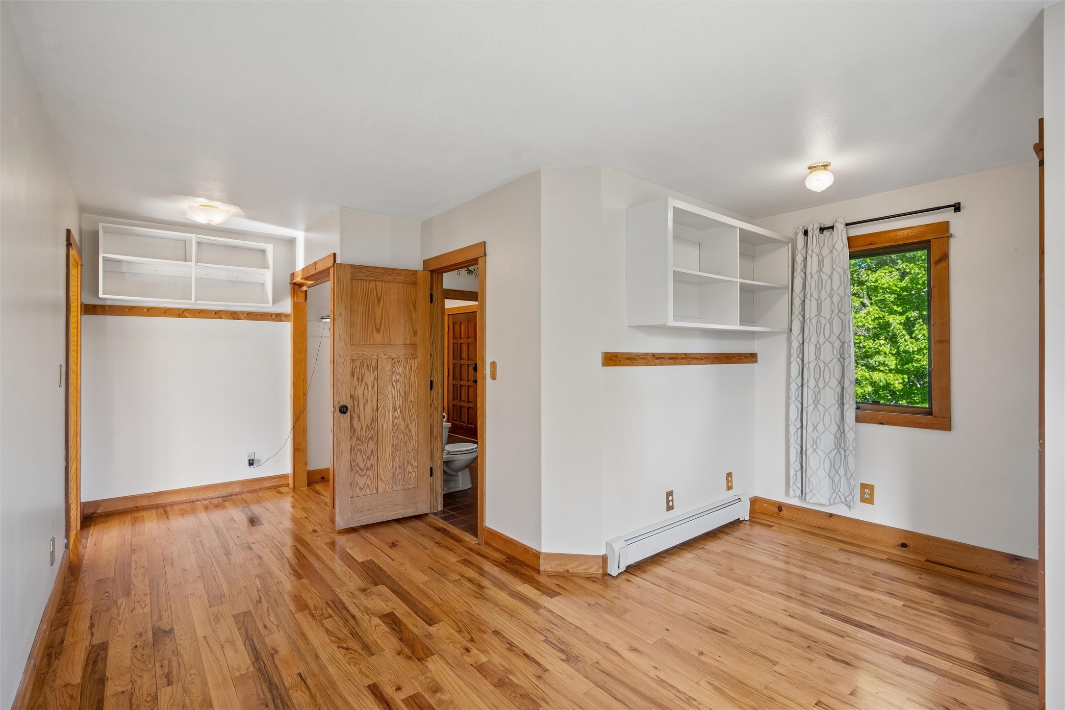 34510 Irving Court Property Photo 7